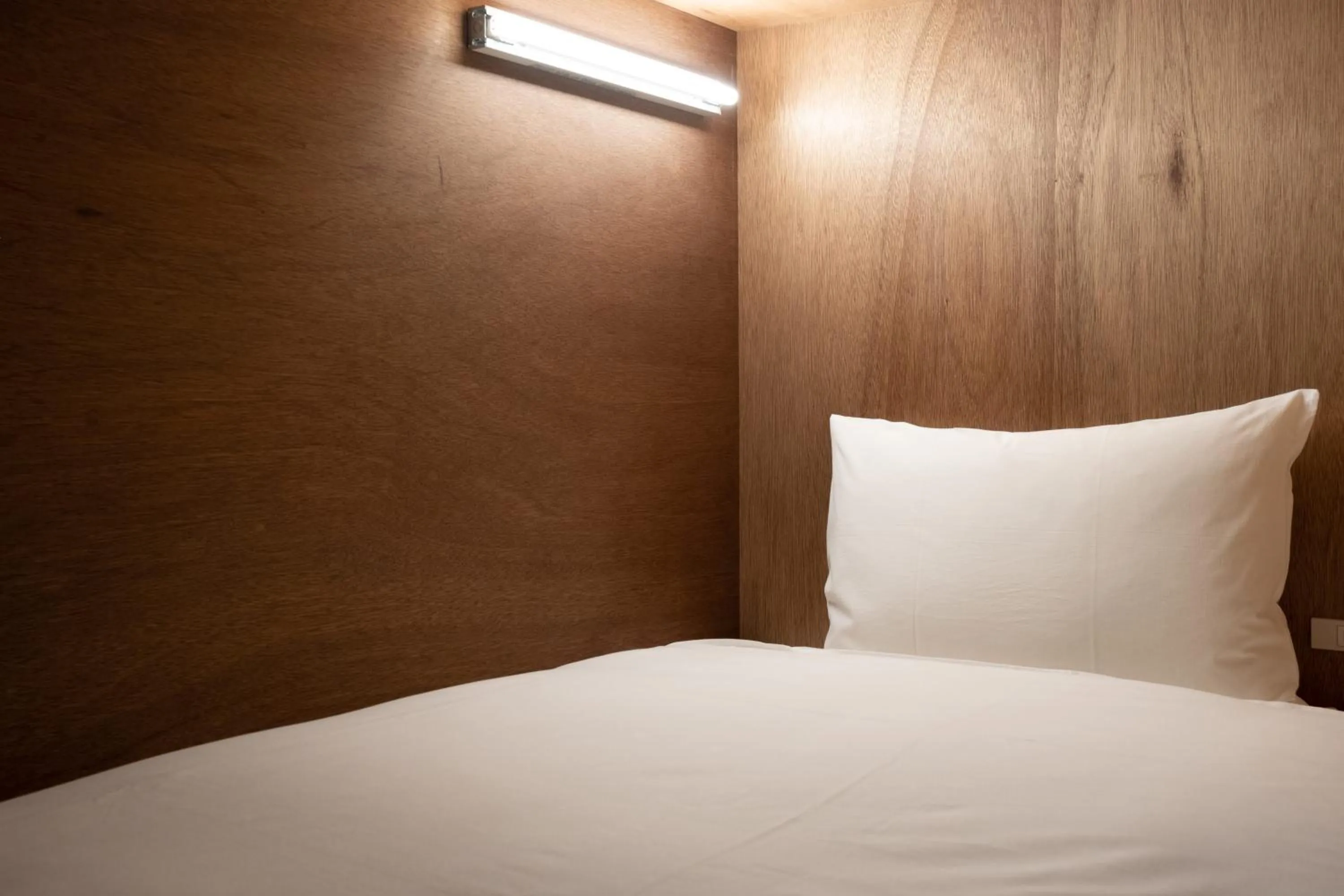 Photo of the whole room, Bed in TSUGU Kyoto Sanjo by THE SHARE HOTELS