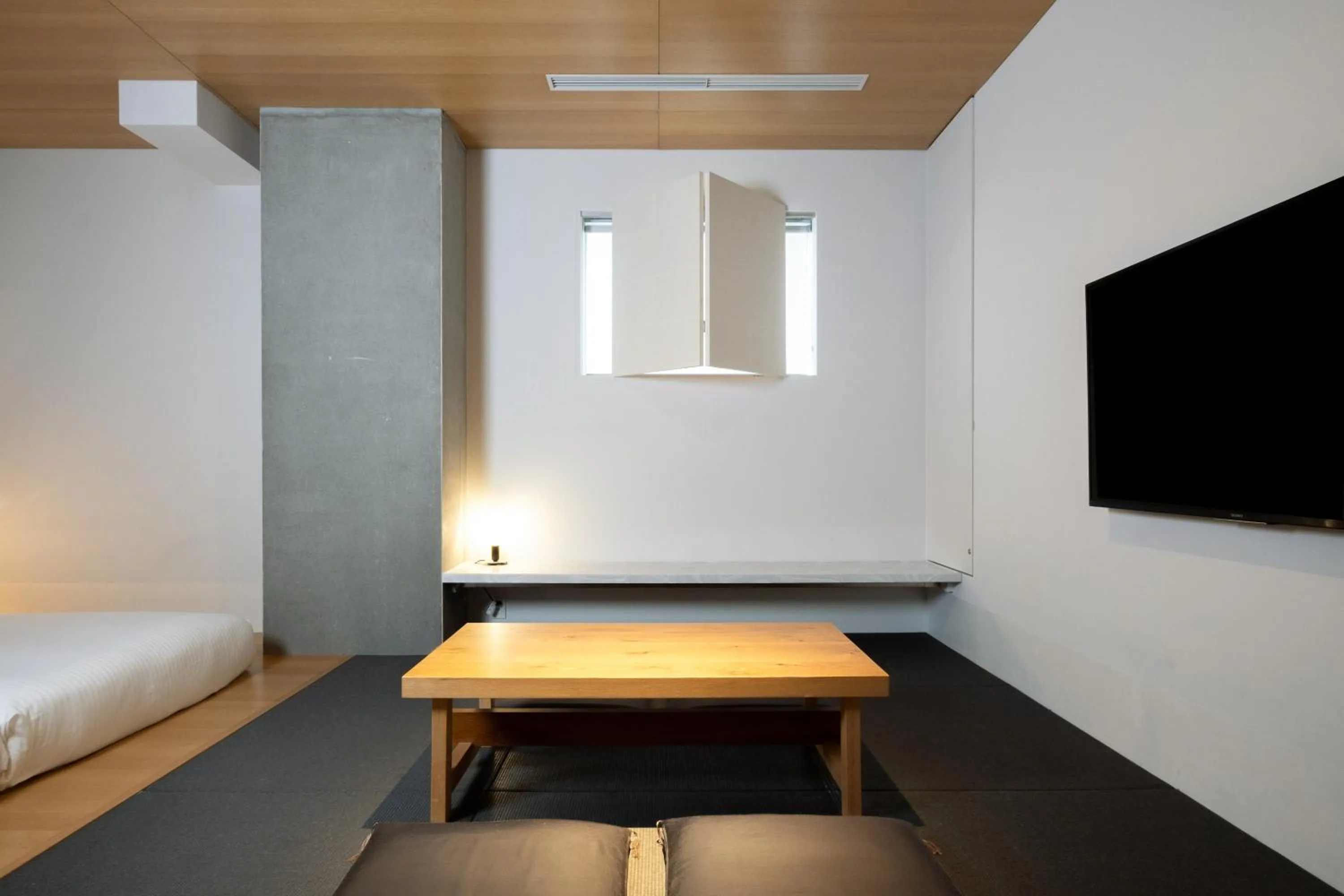 Photo of the whole room, Bed in TSUGU Kyoto Sanjo by THE SHARE HOTELS