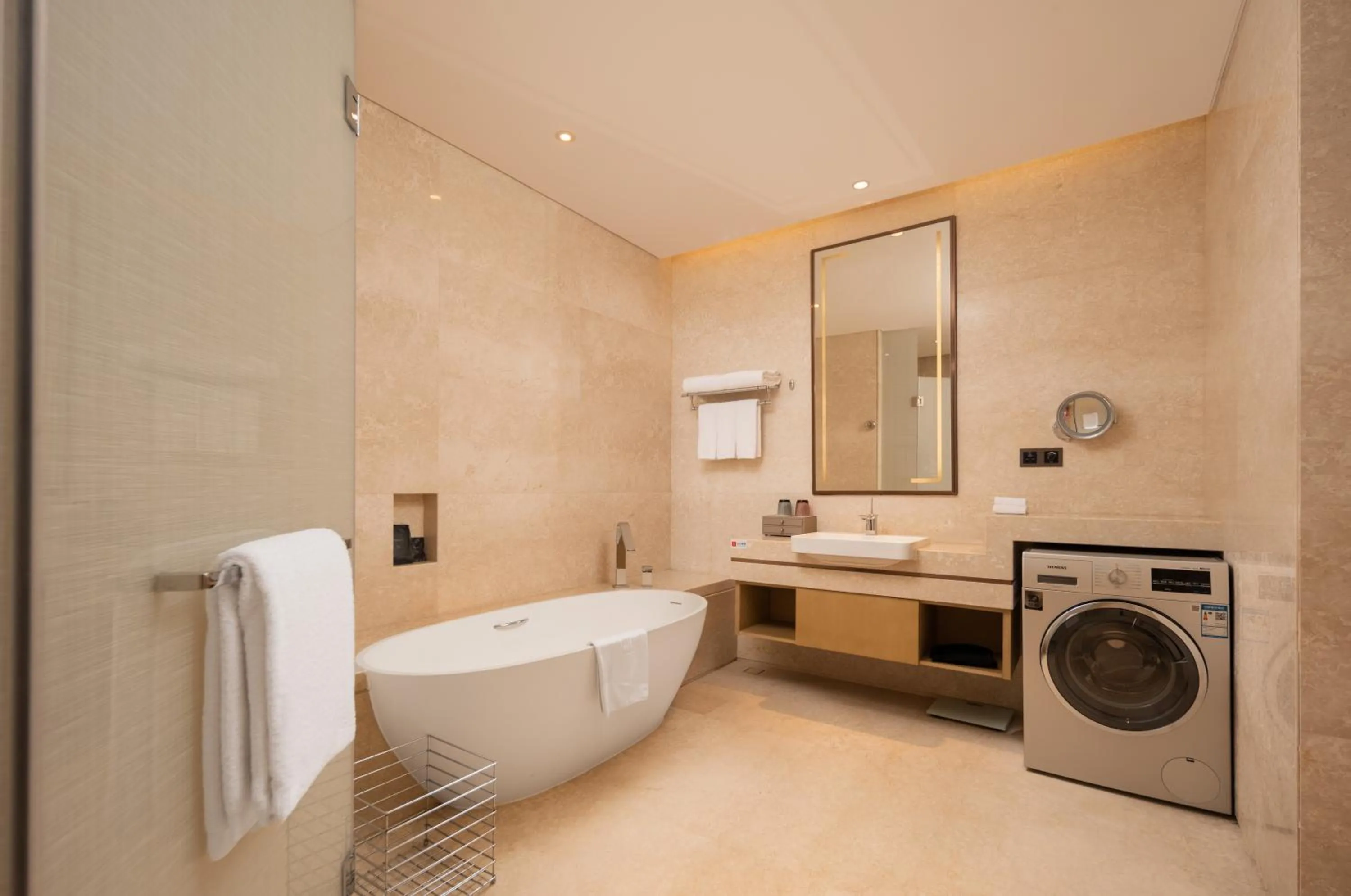 Toilet in Wyndham Grand Plaza Royale Yuzhou Xiamen Wuyuan Bay