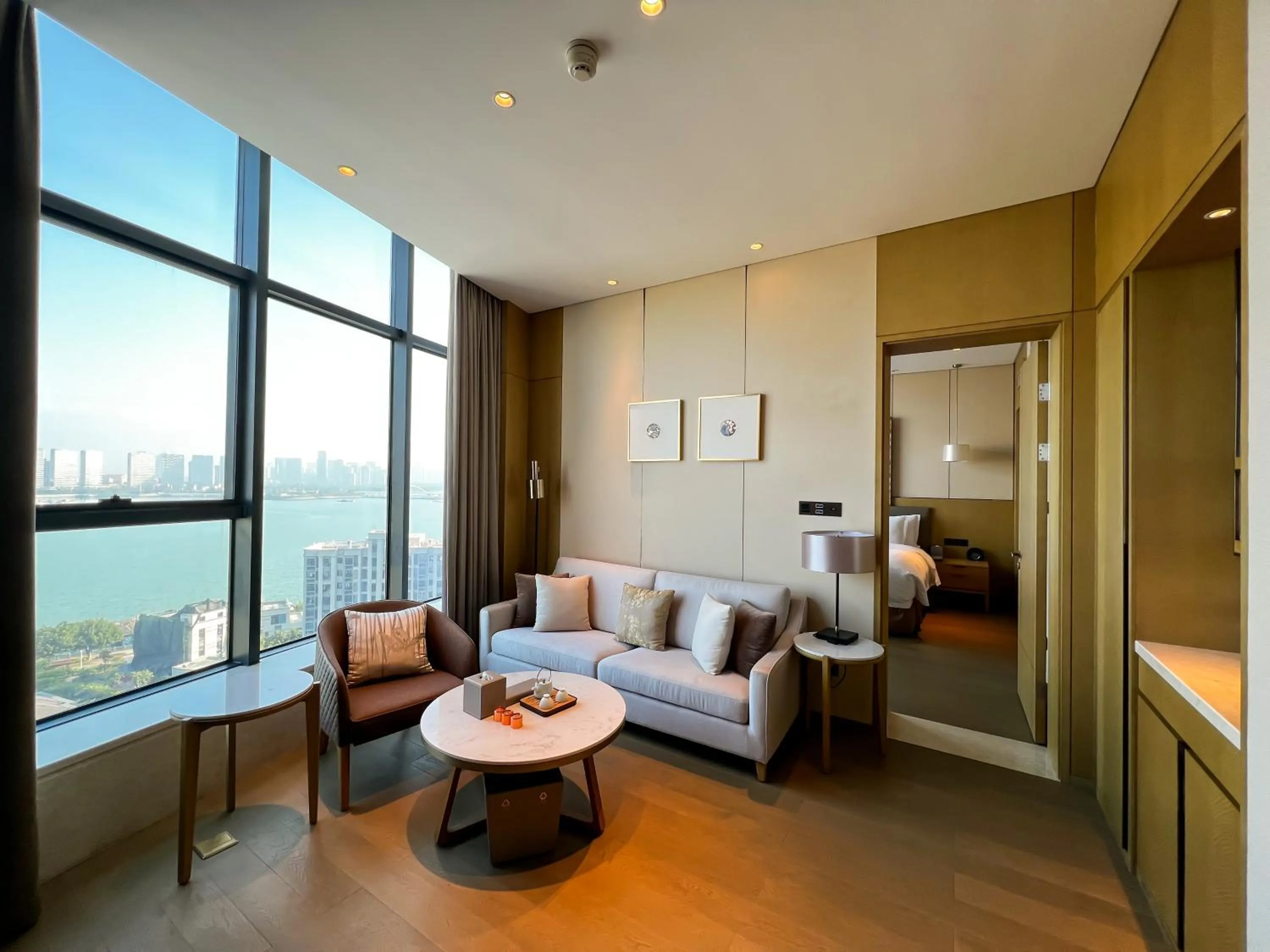 Photo of the whole room in Wyndham Grand Plaza Royale Yuzhou Xiamen Wuyuan Bay