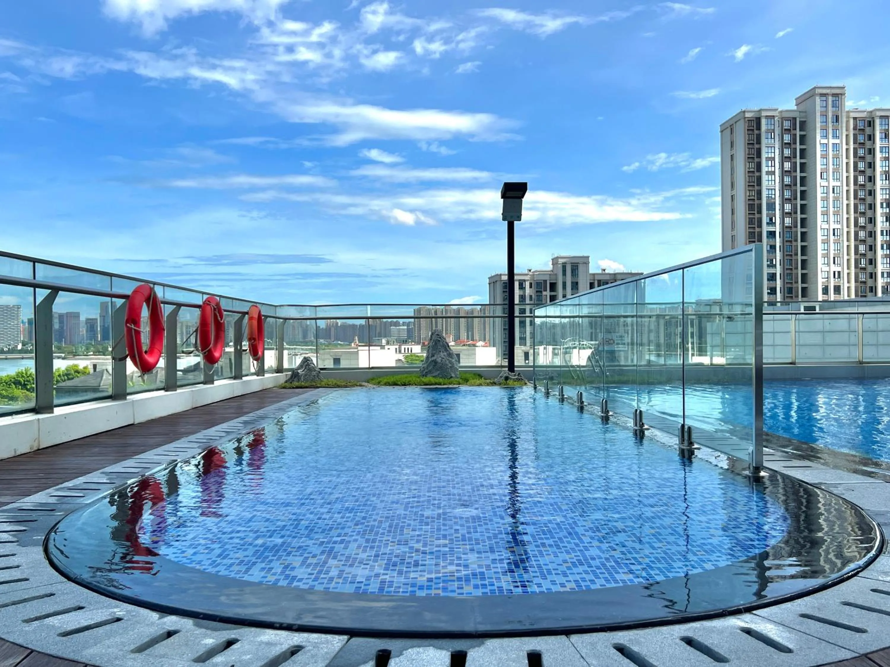 Swimming pool in Wyndham Grand Plaza Royale Yuzhou Xiamen Wuyuan Bay