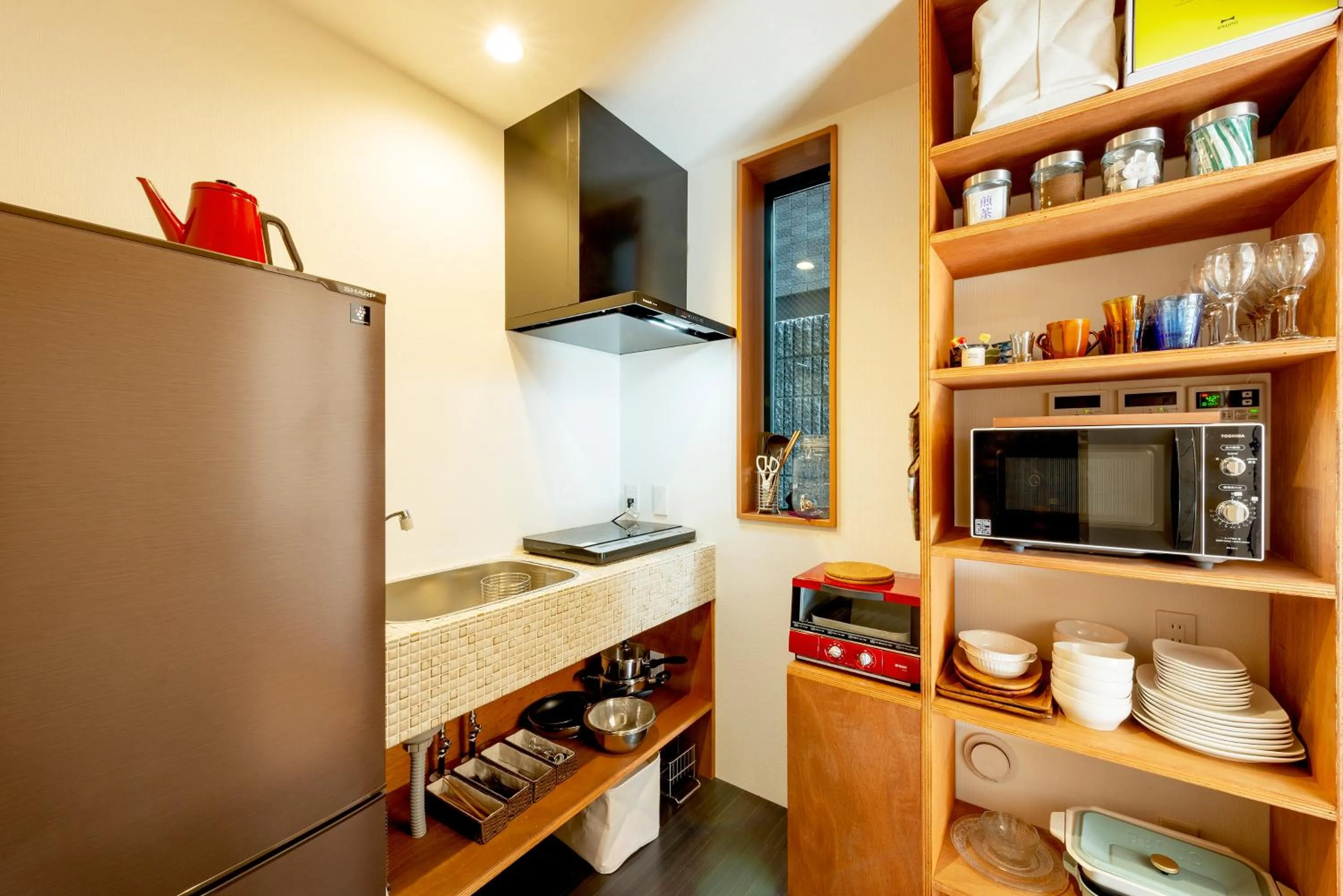 Kitchen or kitchenette in plat hostel keikyu asakusa karin