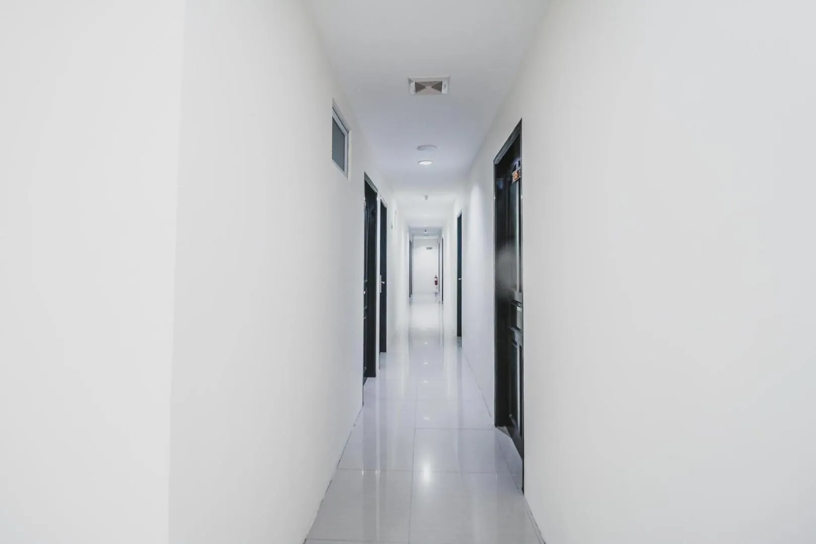 Area and facilities in RedDoorz @ Baloi Batam