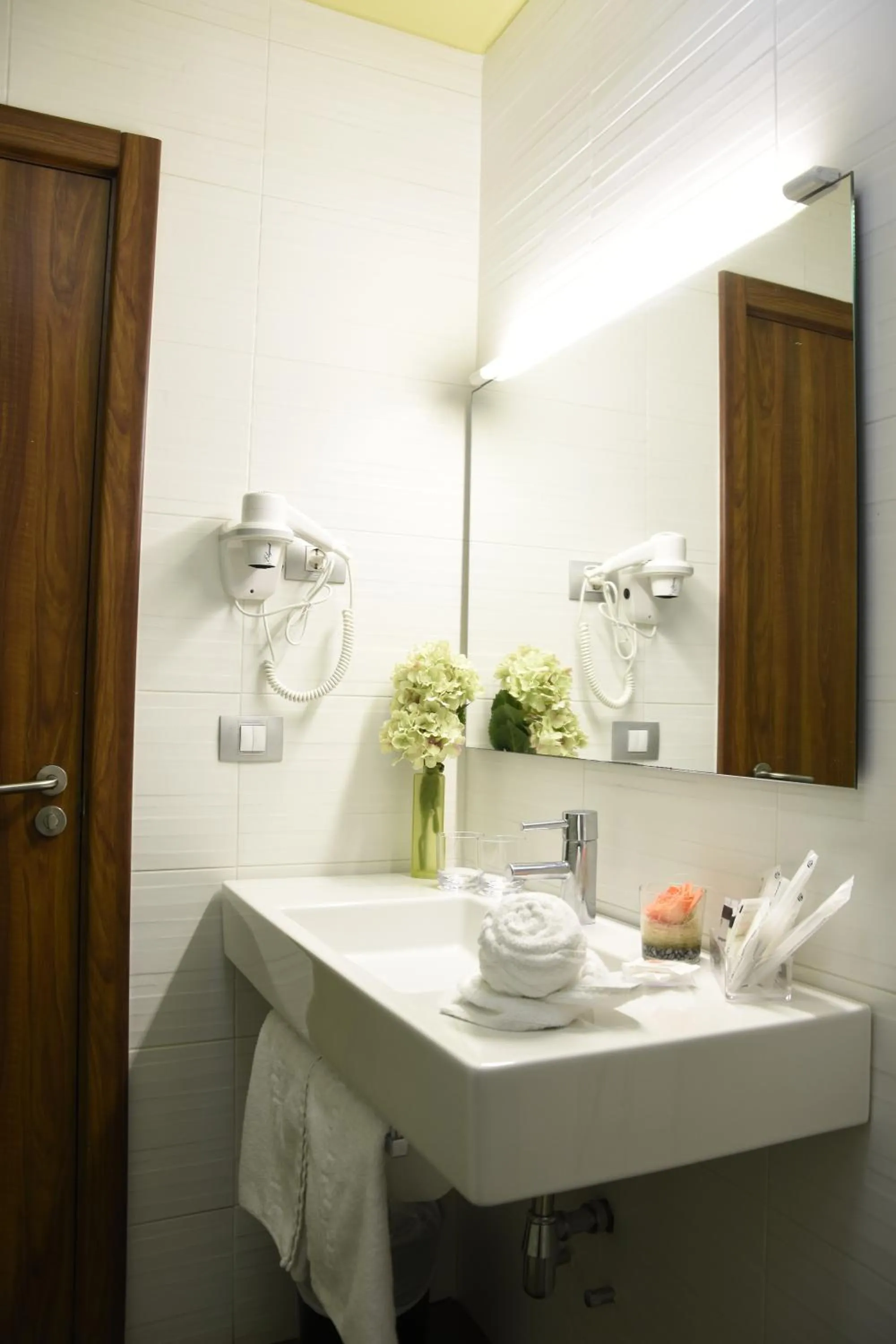 Bathroom in Udalla Park - Hotel & Apartamentos