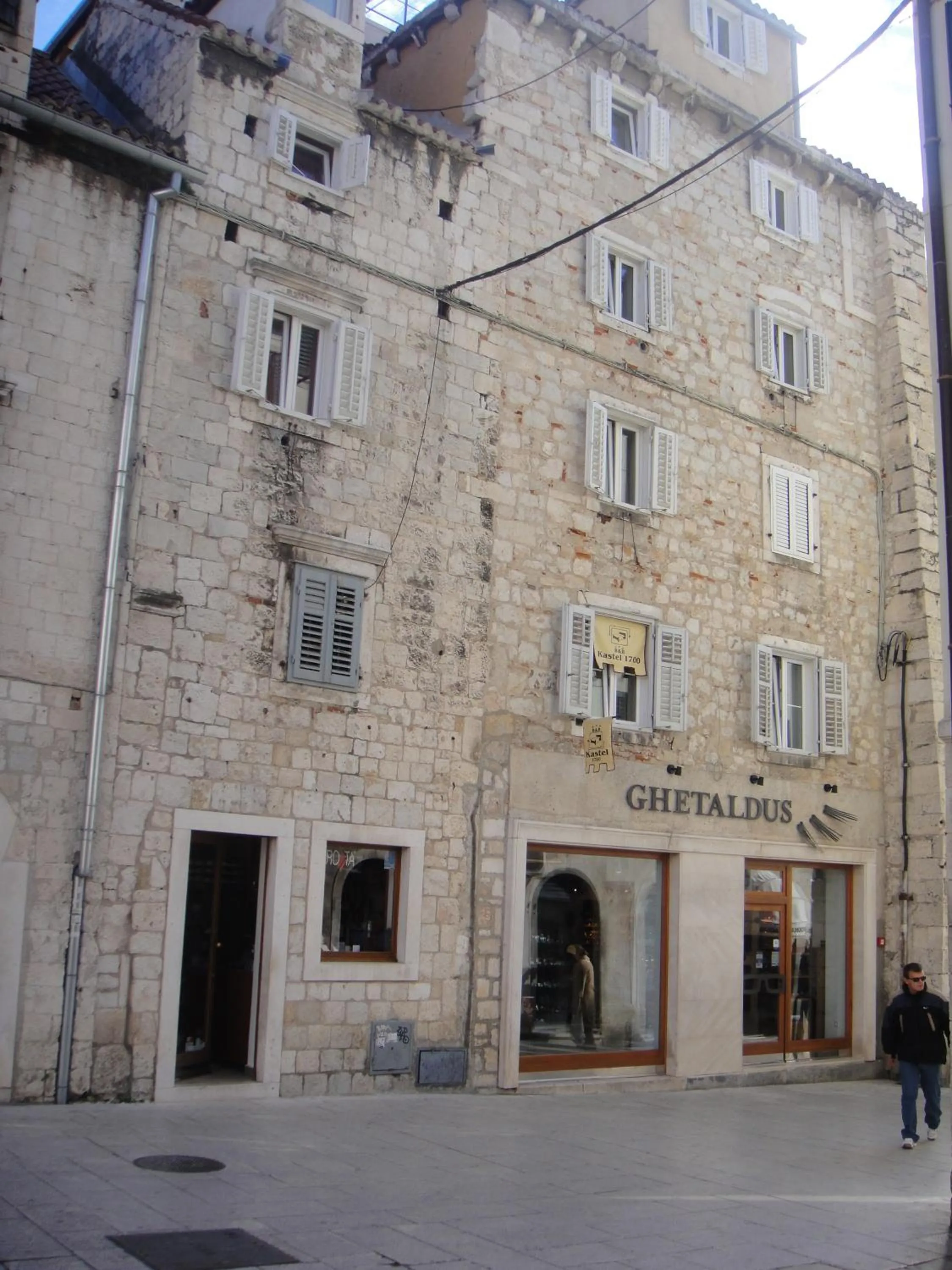 Facade/entrance in B&B Central Palace Heritage