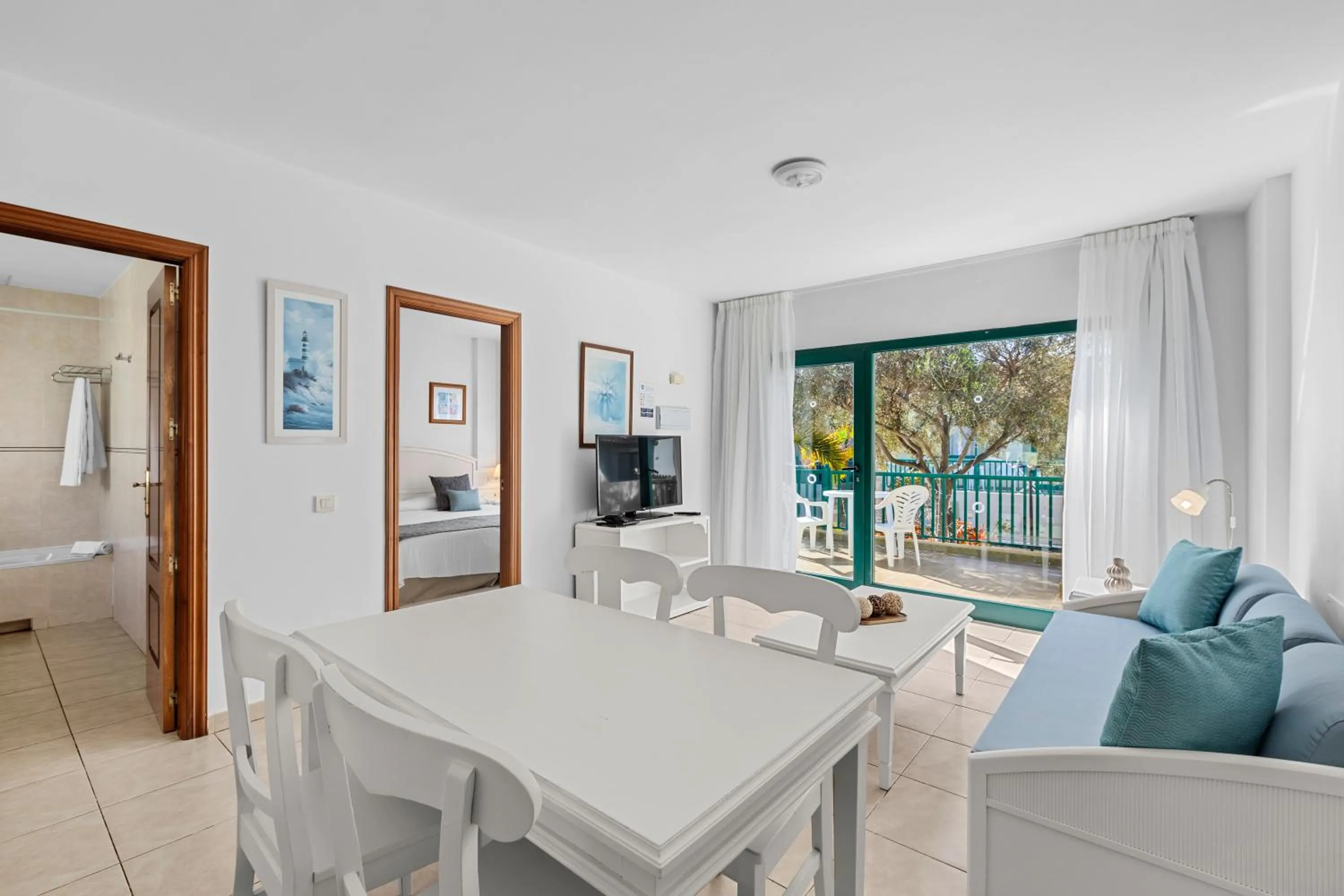 Photo of the whole room, Bed in Labranda Aloe Club