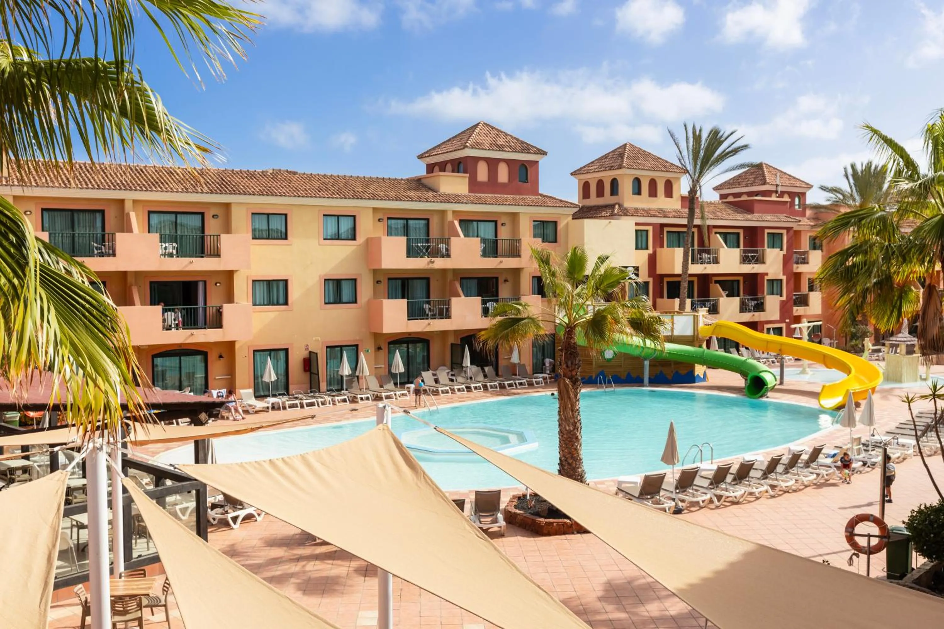 Swimming pool, Property Building in Labranda Aloe Club