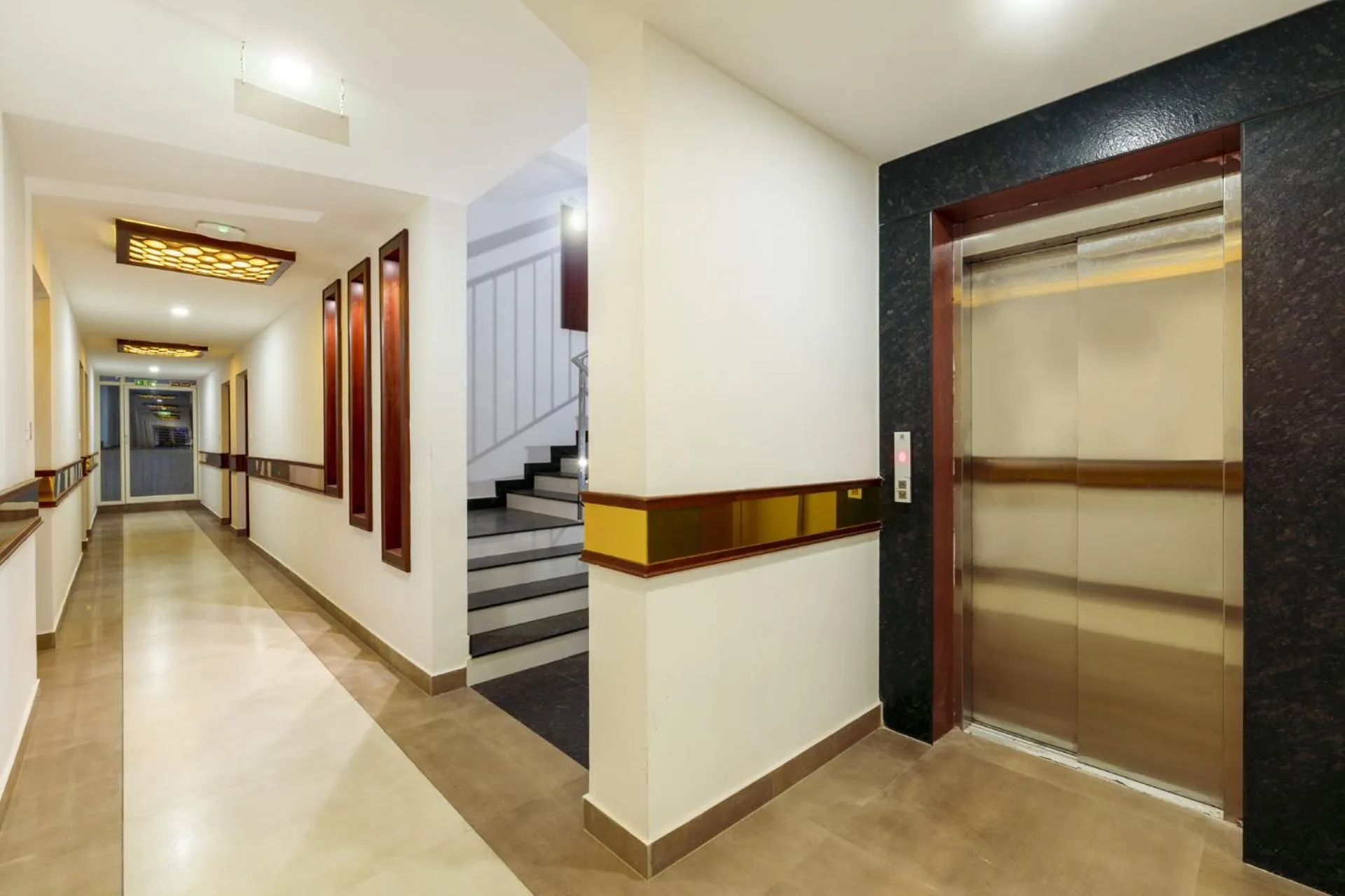 Lounge or bar in Burooj Hotel