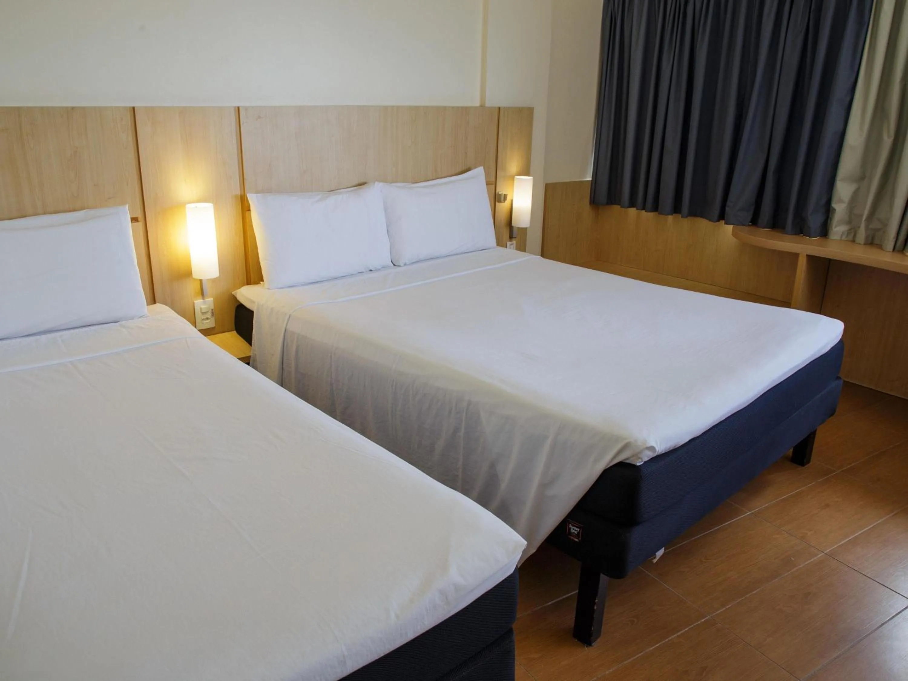 Bedroom, Bed in ibis Maceio Pajuçara