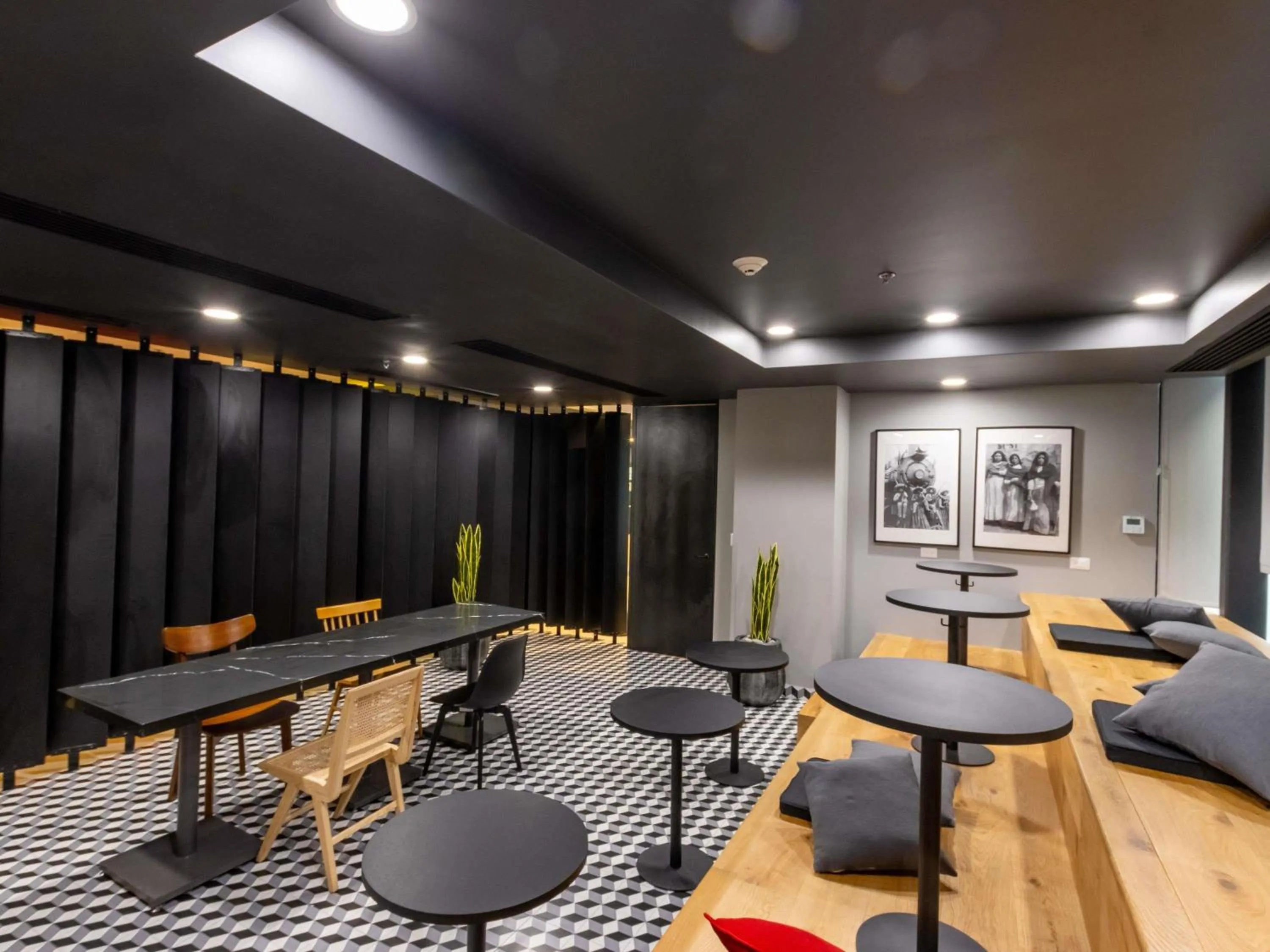 Other in ibis Tijuana