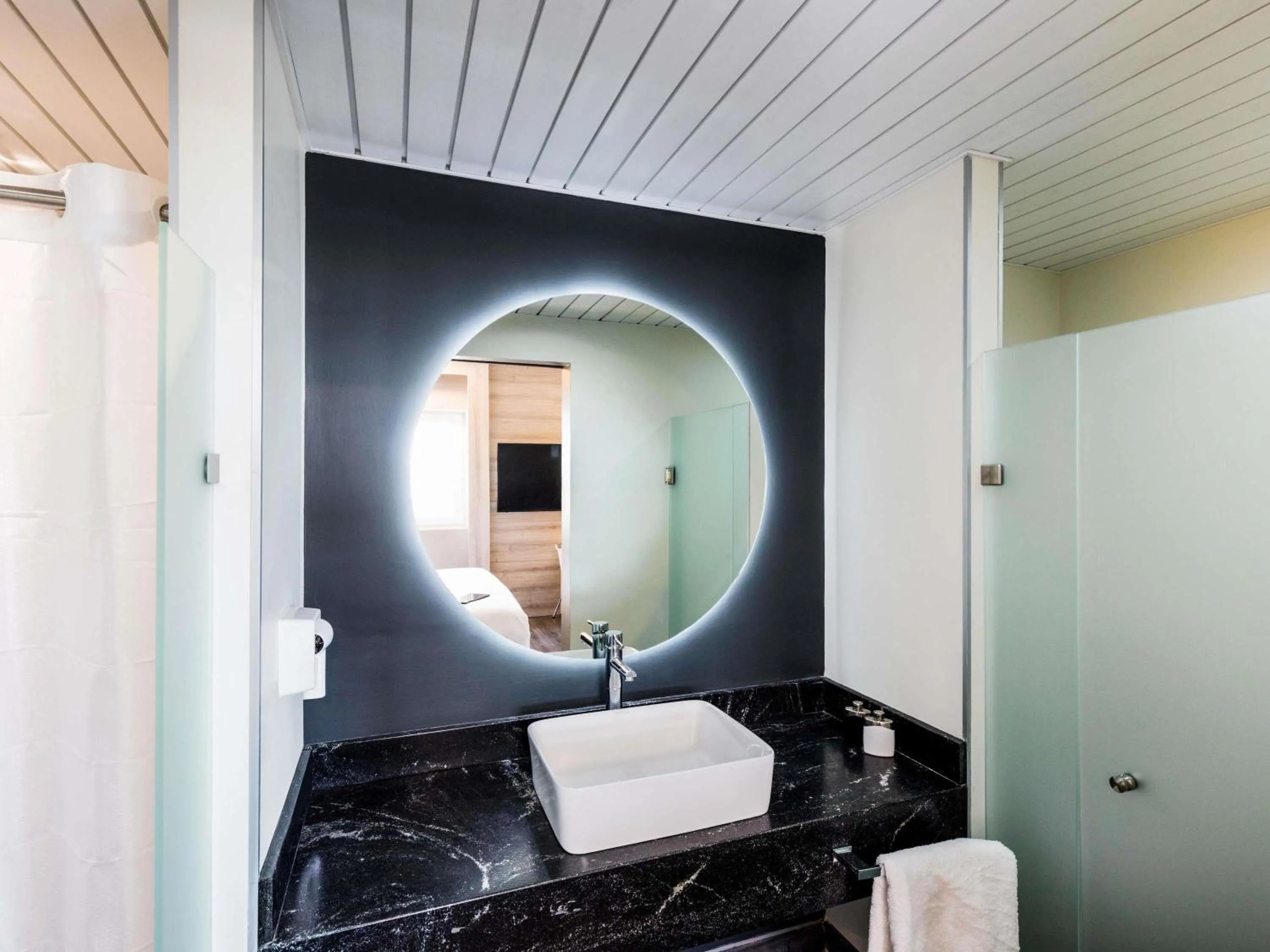 Bedroom in Ibis Torreon