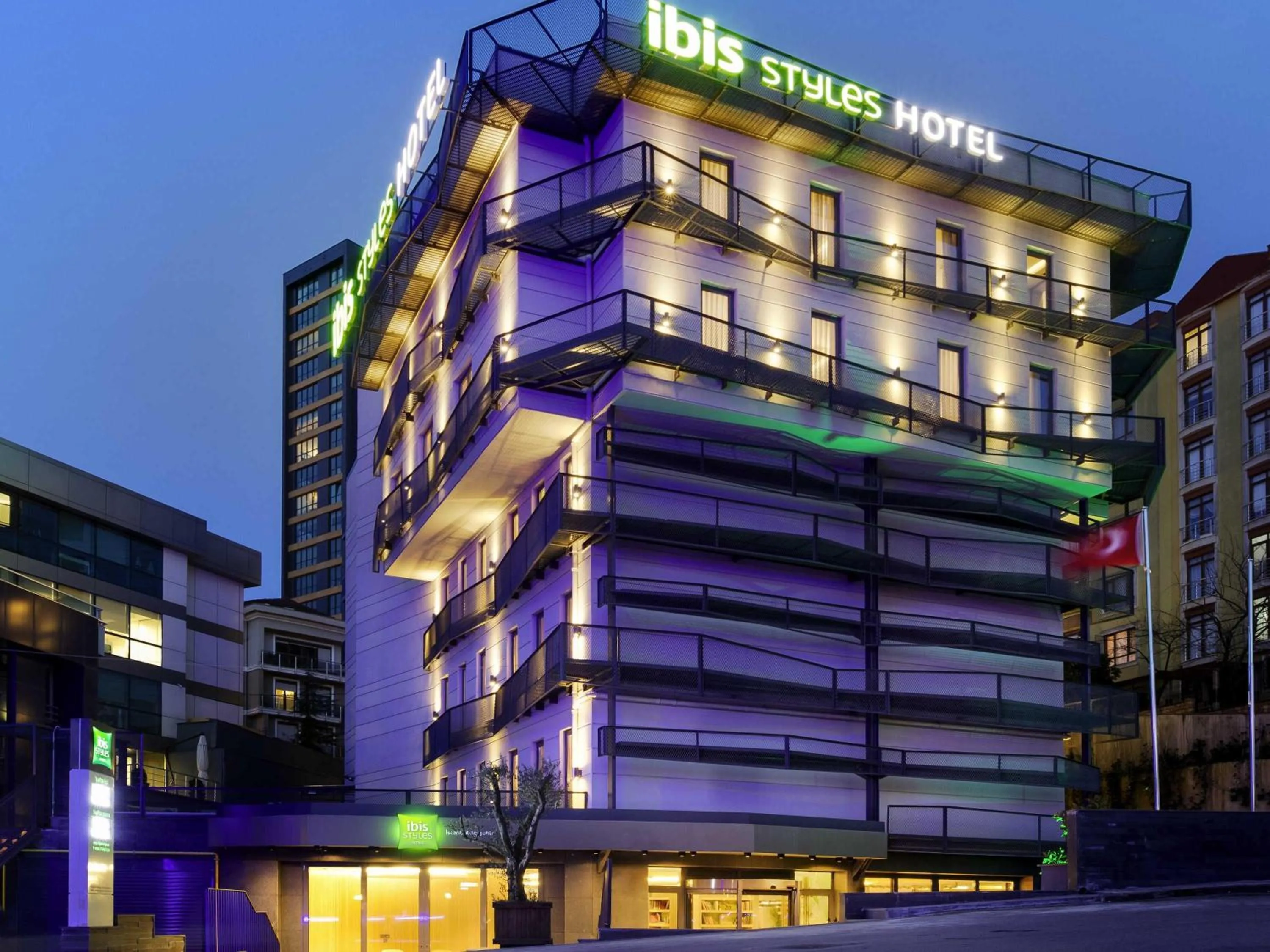 Property building in Ibis Styles Istanbul Atasehir