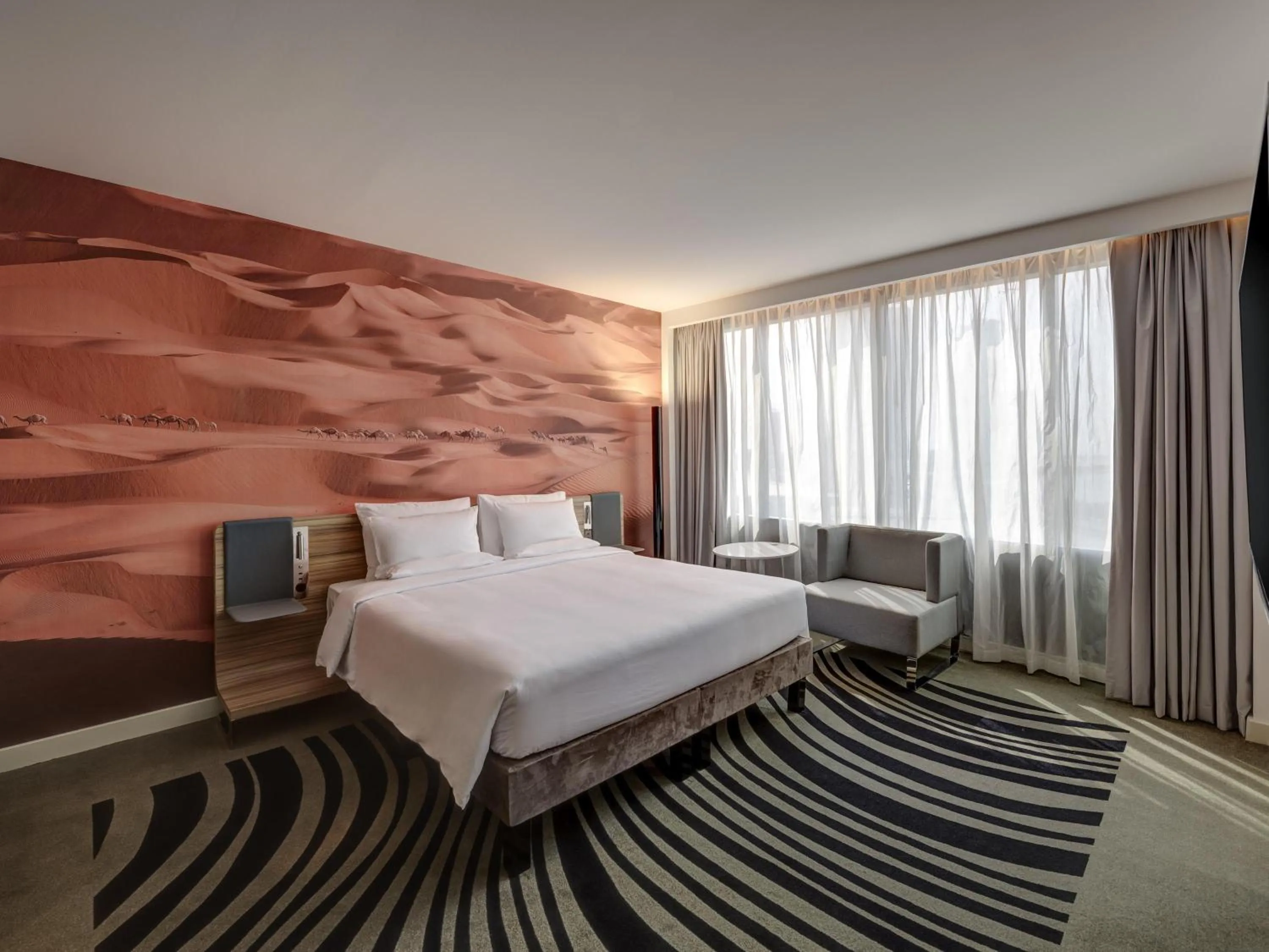 Bedroom, Bed in Novotel Sharjah Expo Centre