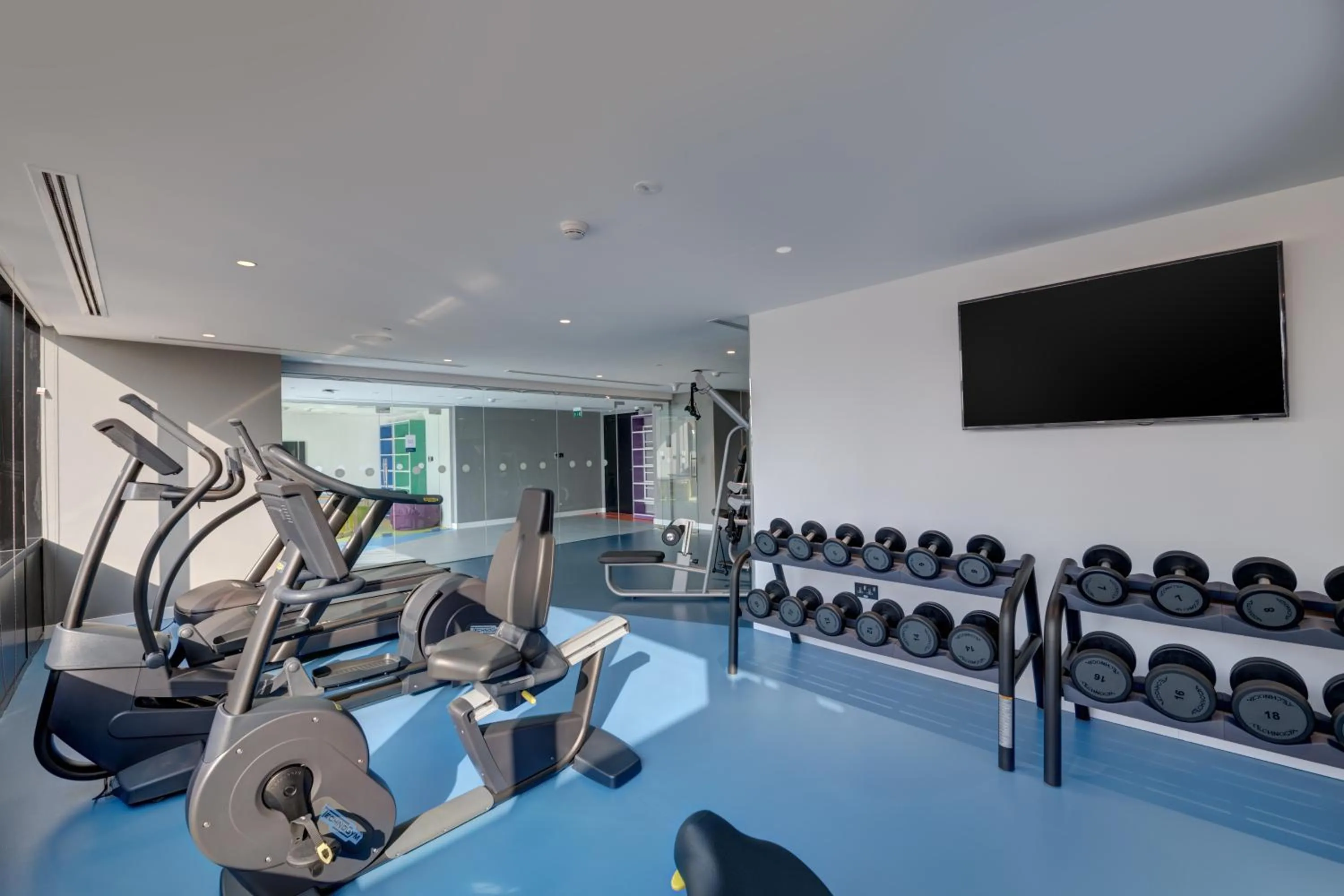 TV and multimedia in Novotel Sharjah Expo Centre