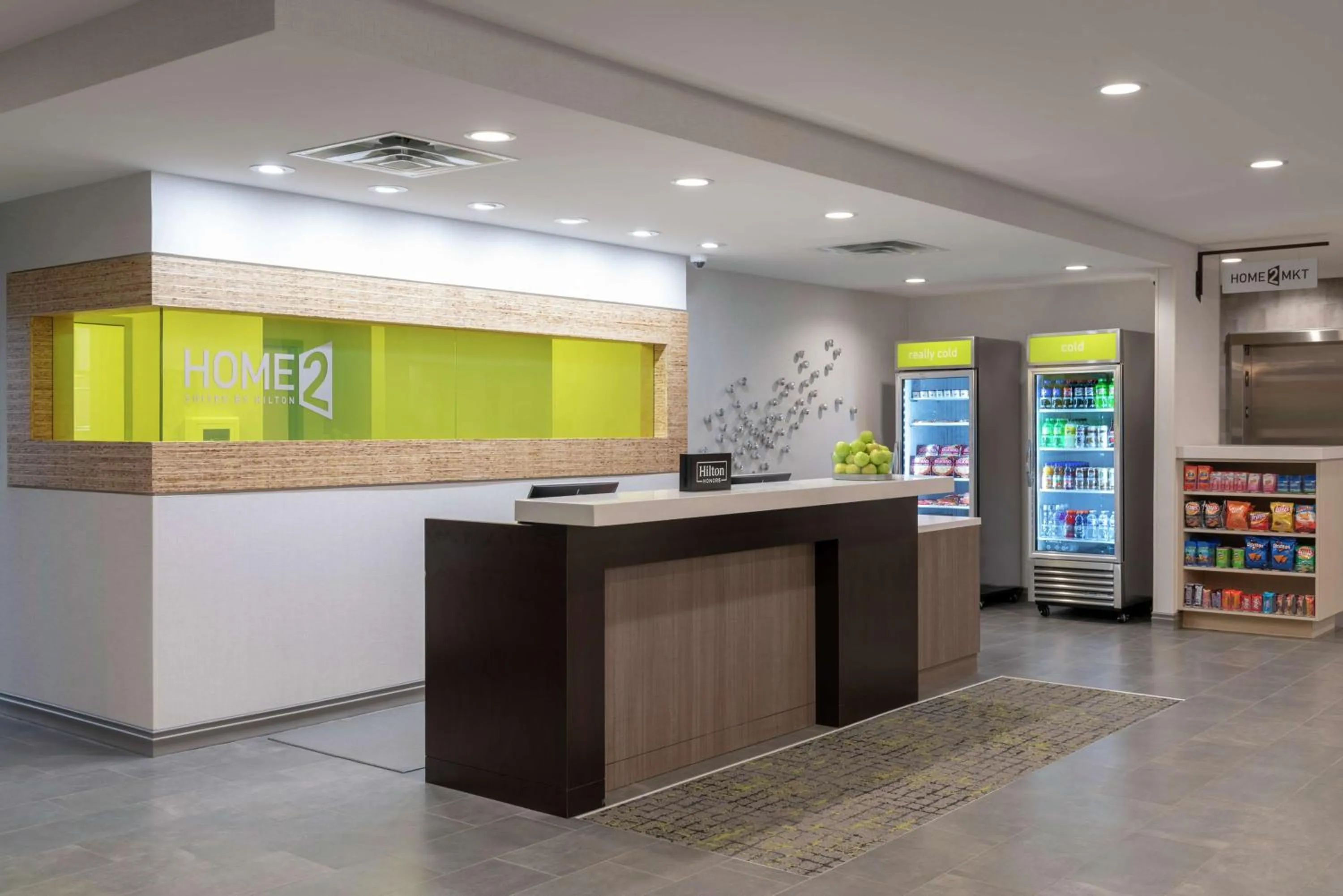 Lobby or reception in Home2 Suites By Hilton Indianapolis Airport