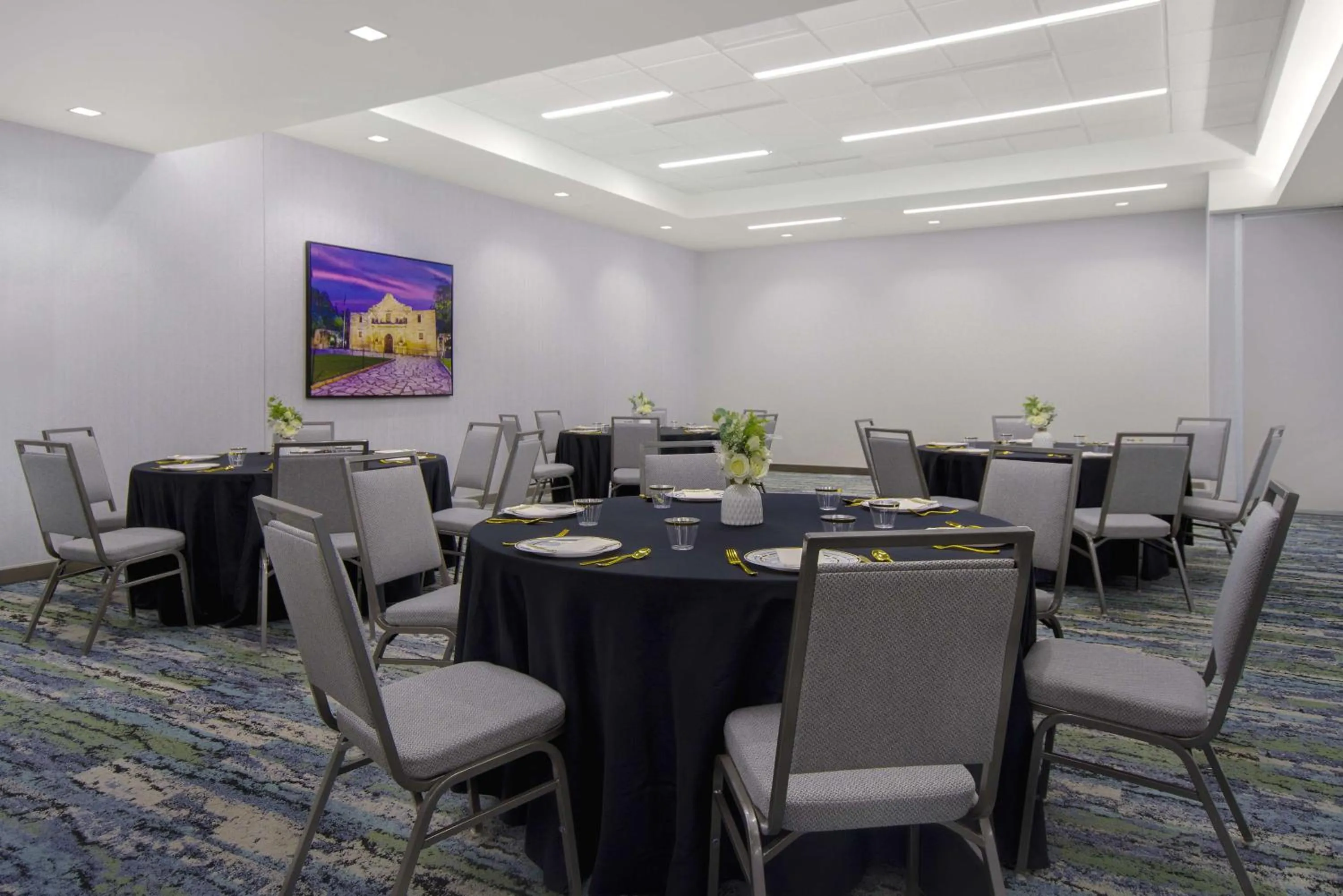 Meeting/conference room in Hampton Inn & Suites San Antonio Riverwalk