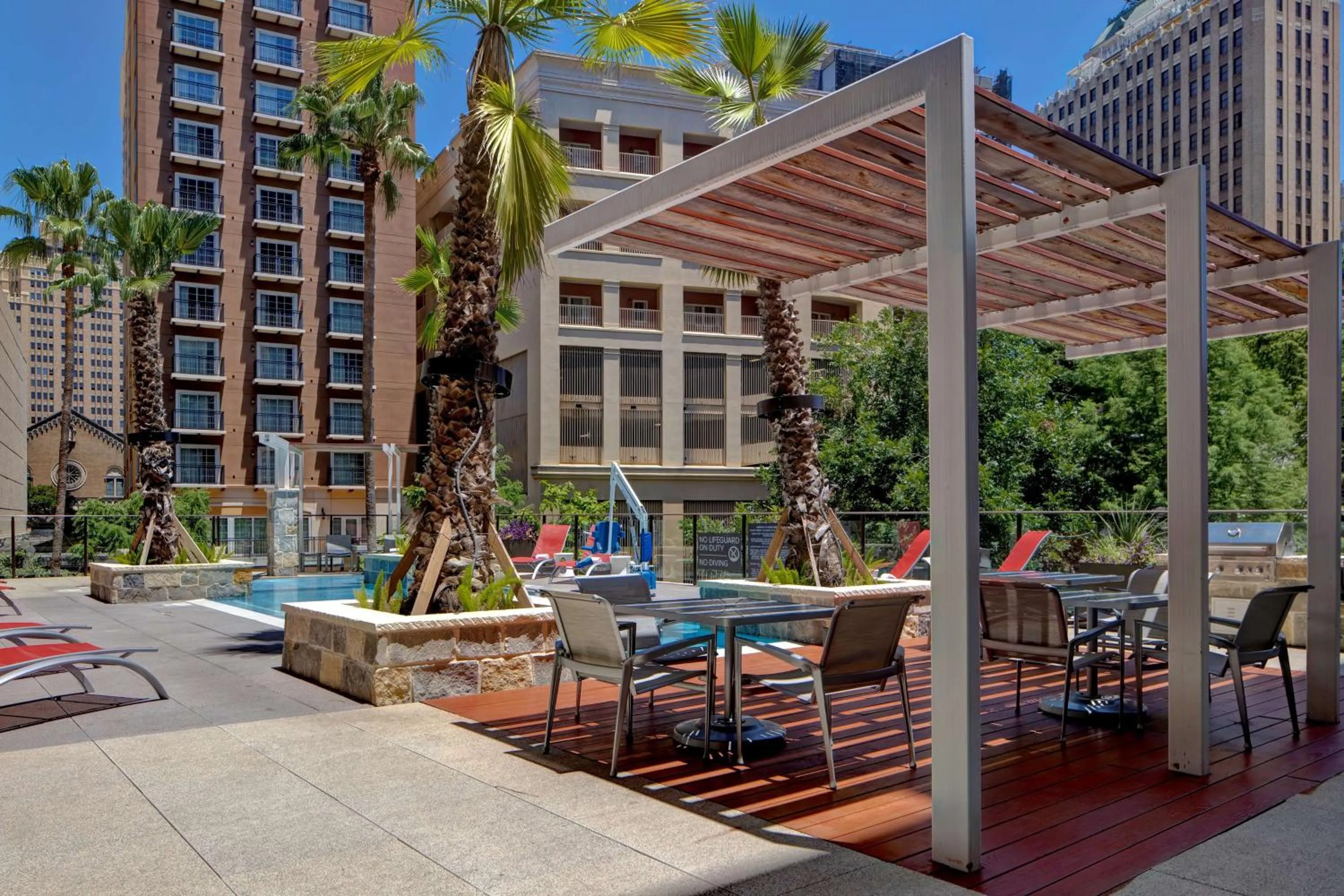 Property building in Hampton Inn & Suites San Antonio Riverwalk