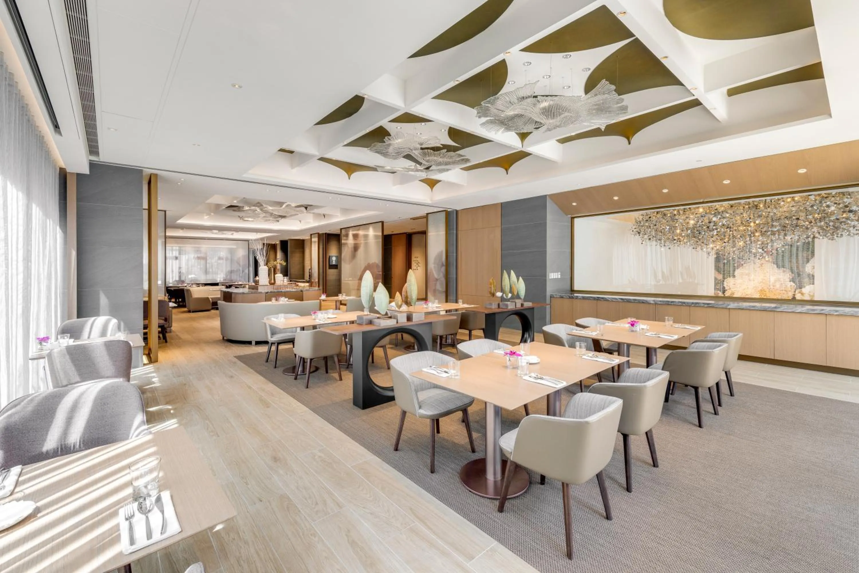 Restaurant/places to eat in DoubleTree by Hilton Taipei Zhongshan