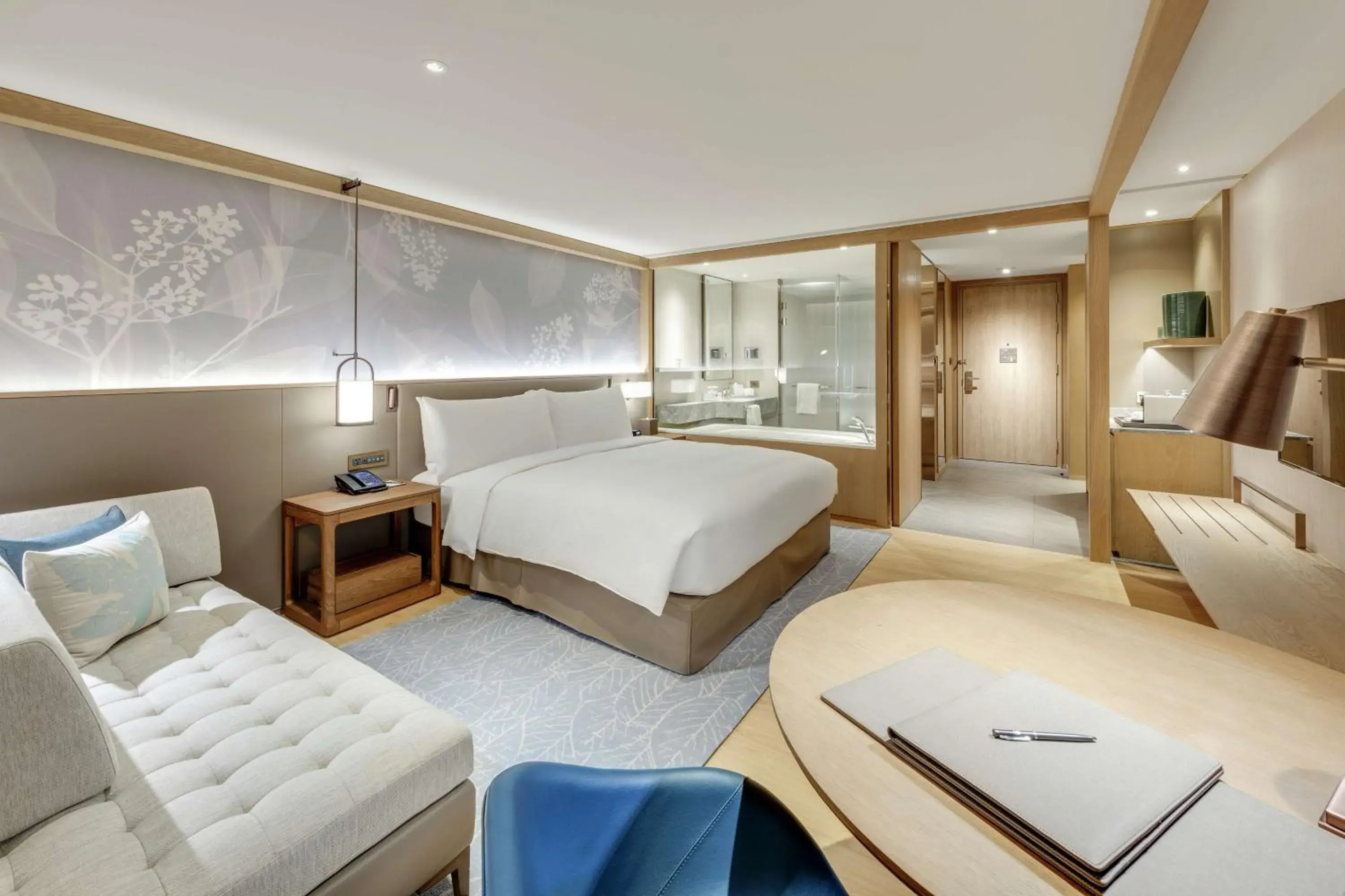 King Guest Room in DoubleTree by Hilton Taipei Zhongshan King Guest Room in DoubleTree by Hilton Taipei Zhongshan
