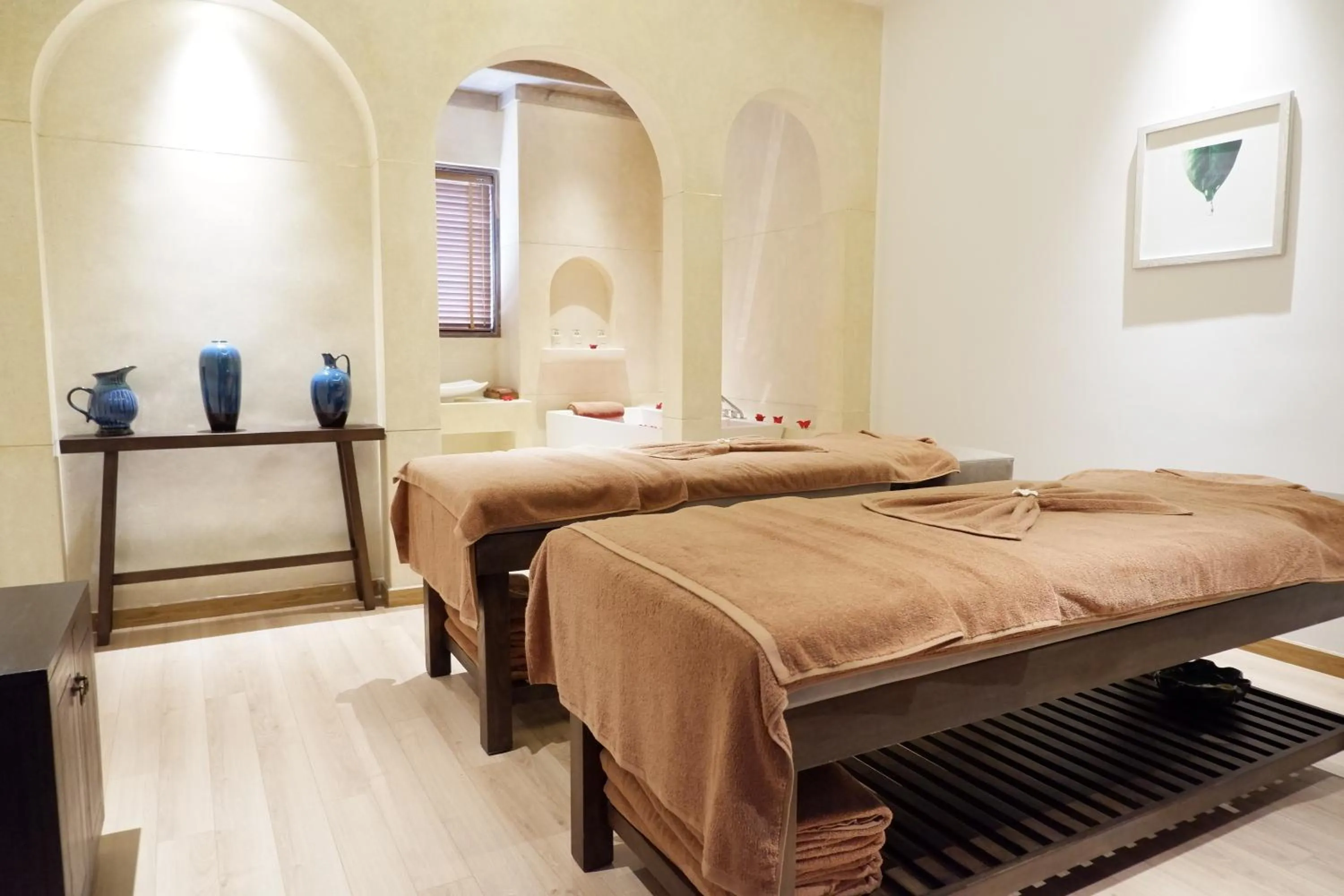 Spa and wellness centre/facilities, Bed in Stelia Beach Resort