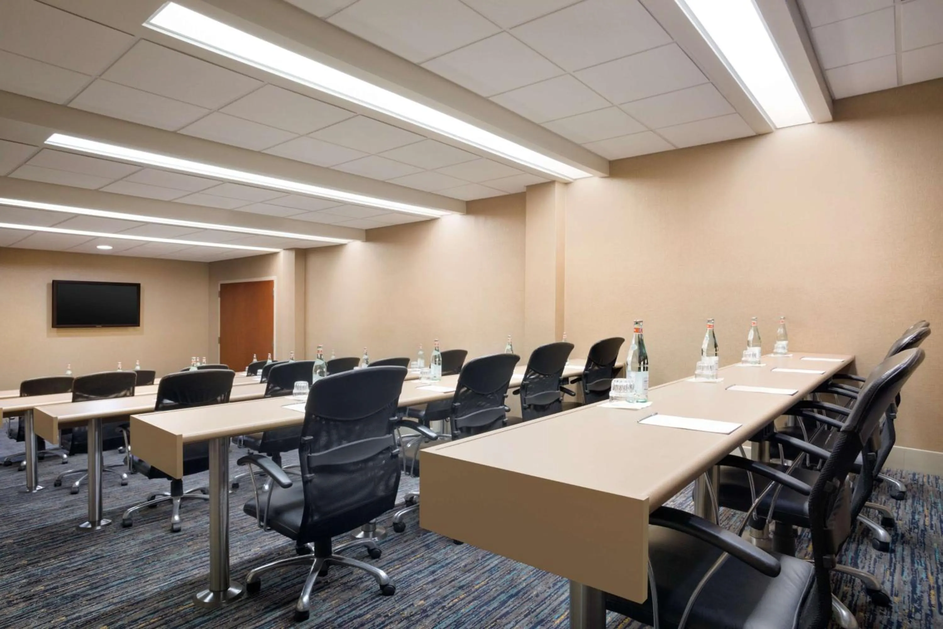 Meeting/conference room in Embassy Suites San Antonio Airport