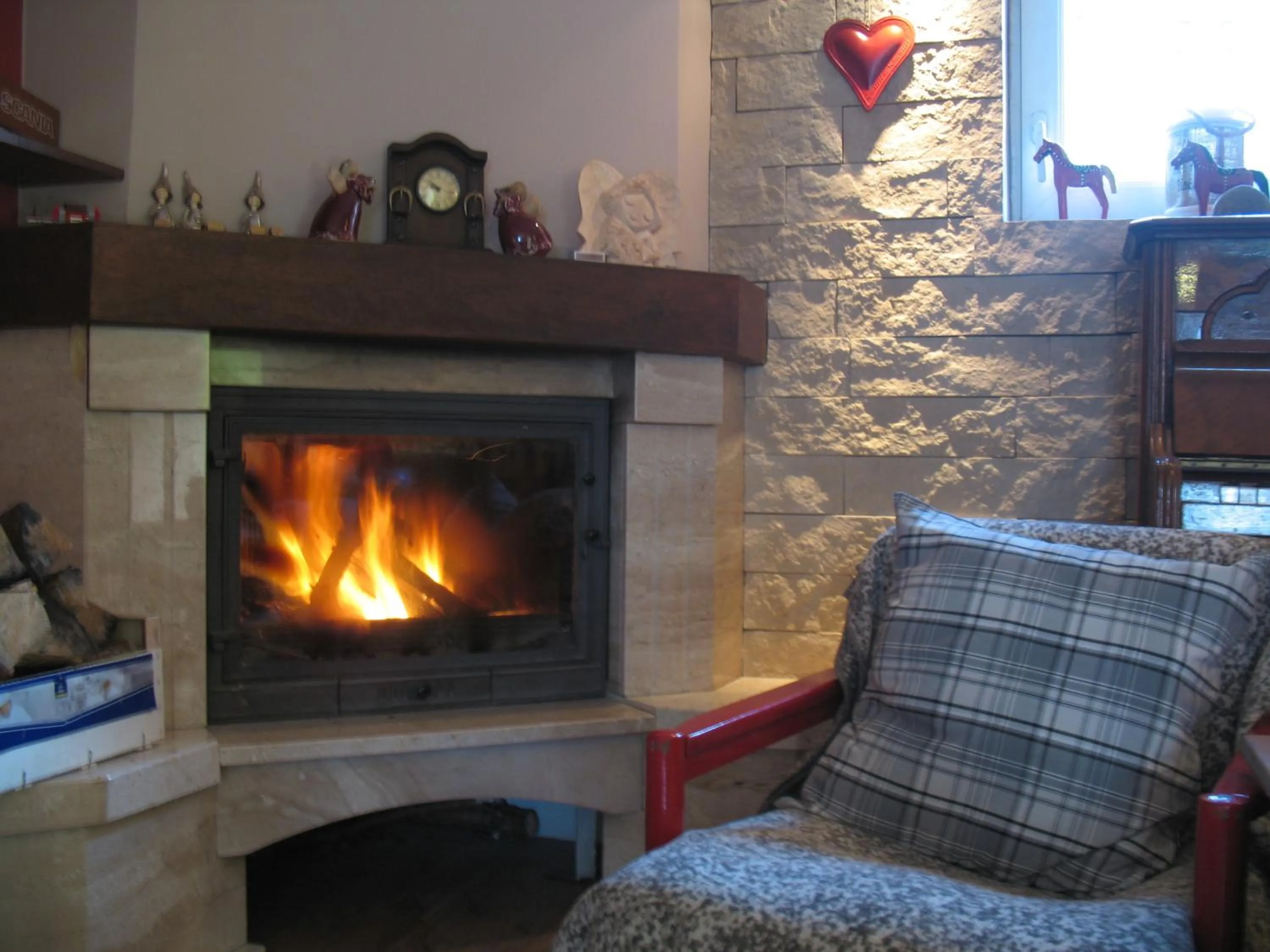 Evening entertainment in Willa Pod Aniołem - Pokoje Gościnne & Apartamenty z widokiem na góry