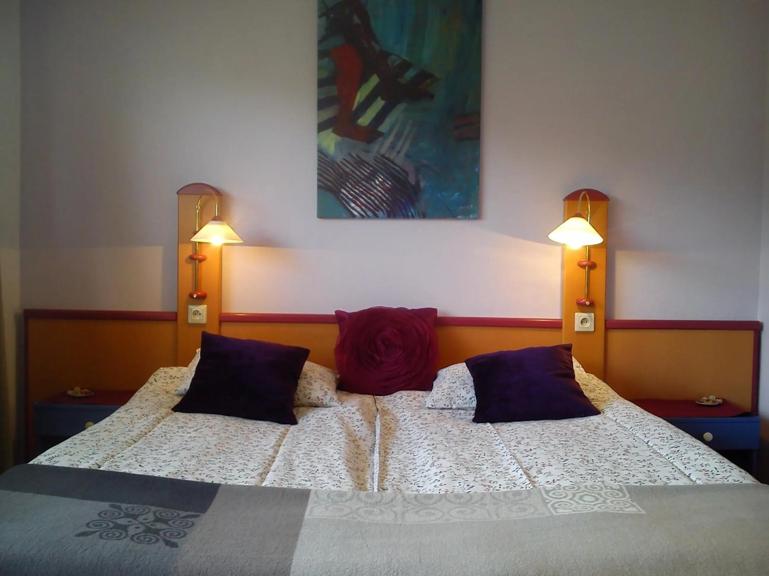 Bedroom, Bed in Willa Pod Aniołem - Pokoje Gościnne & Apartamenty z widokiem na góry