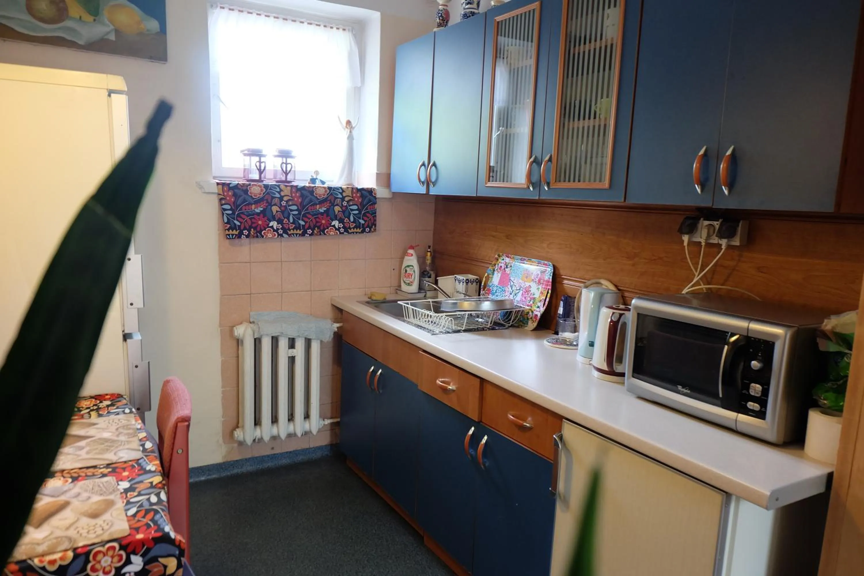 Kitchen or kitchenette in Willa Pod Aniołem - Pokoje Gościnne & Apartamenty z widokiem na góry