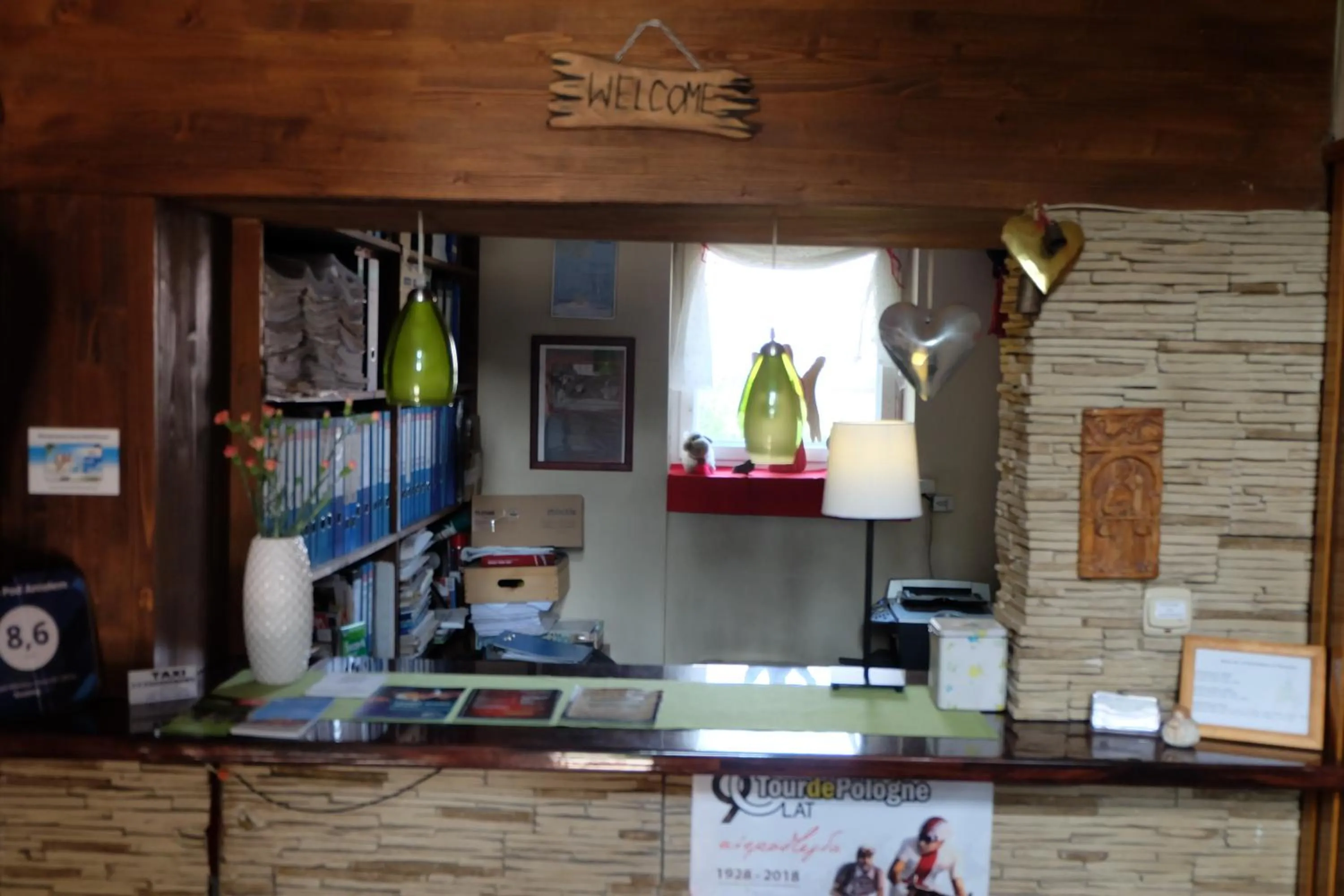 Lobby or reception in Willa Pod Aniołem - Pokoje Gościnne & Apartamenty z widokiem na góry