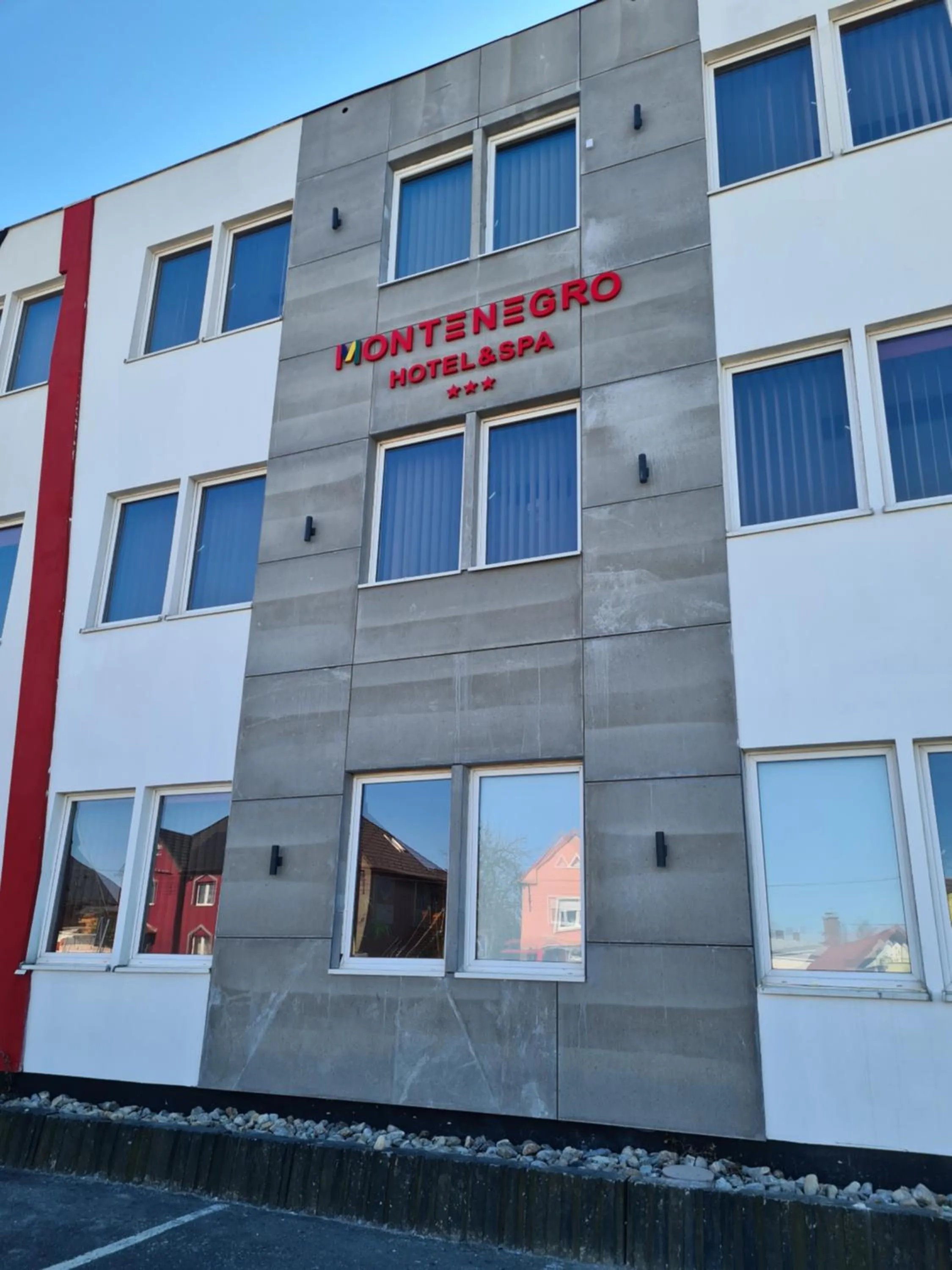 Property building in Hotel Montenegro