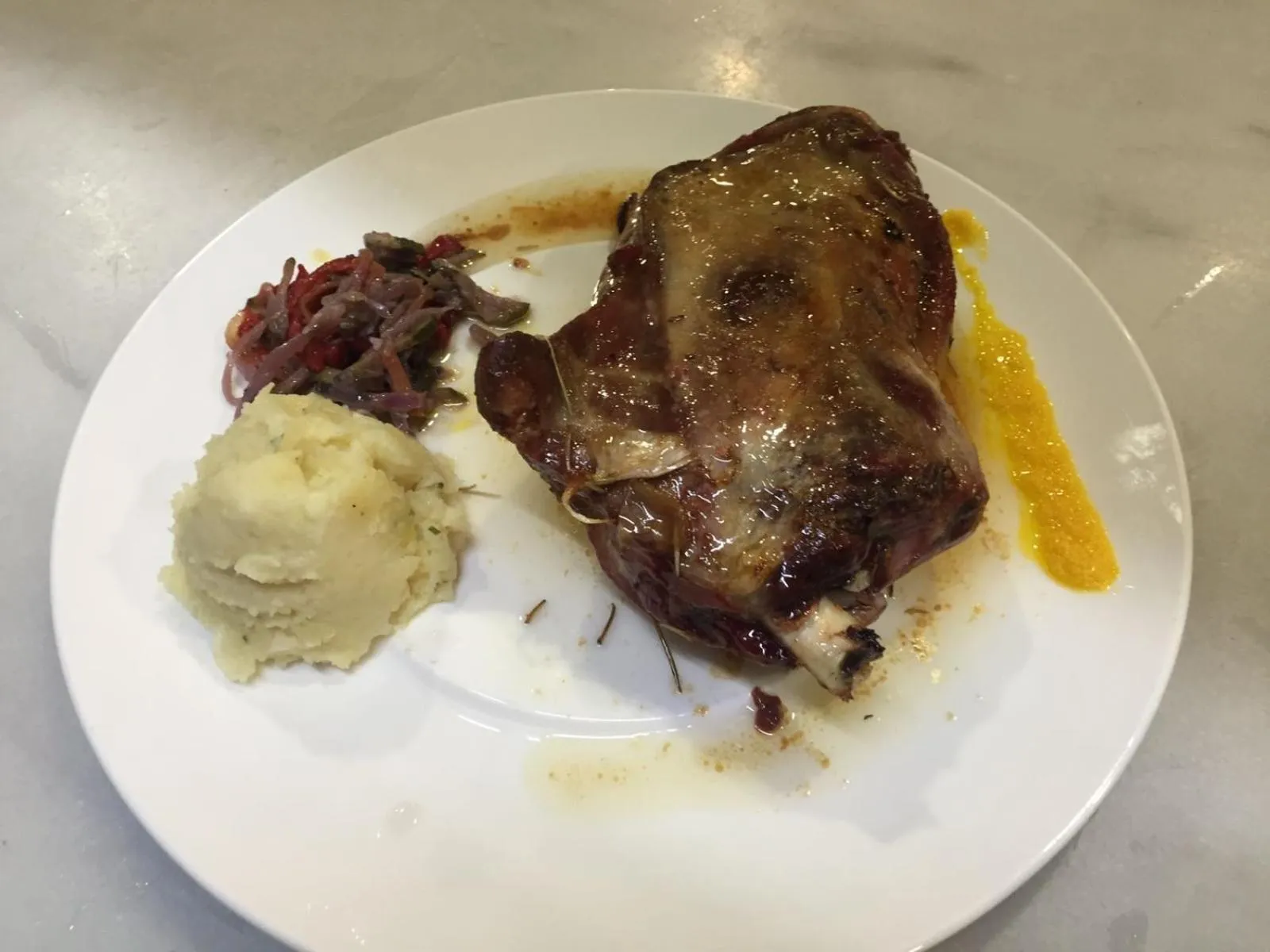 Food in Albenzaire Hotel Asador