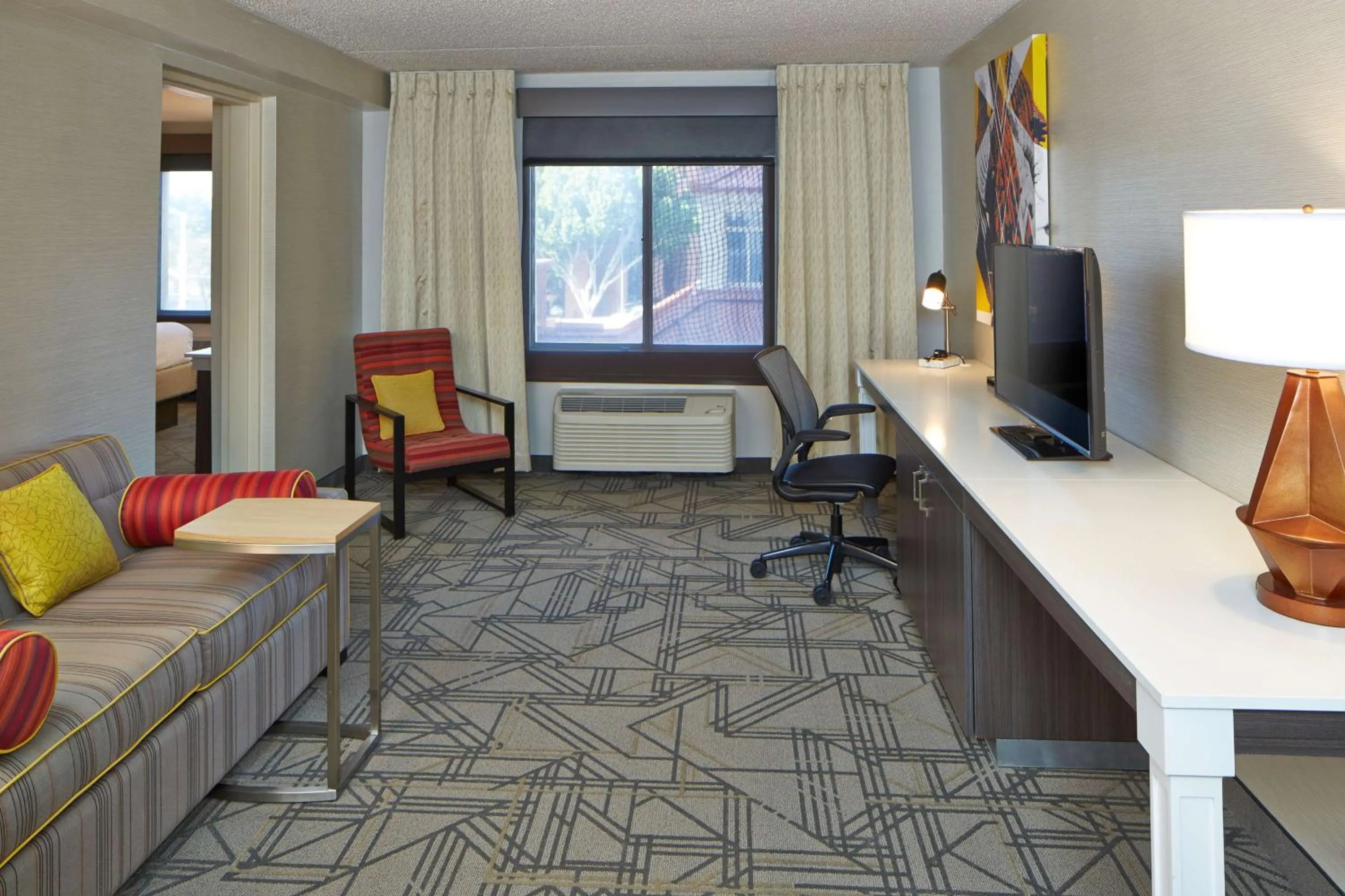 Bedroom in Hilton Garden Inn Scottsdale Old Town