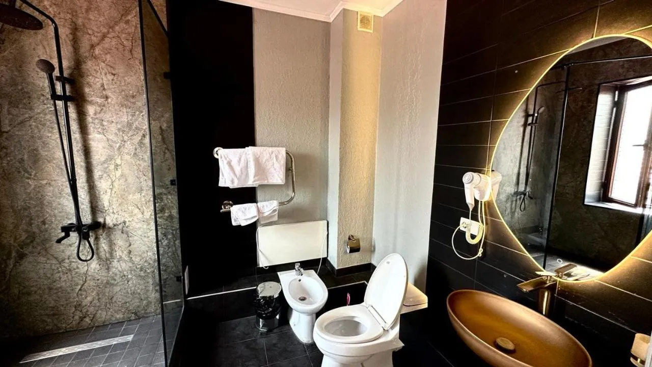 Shower in Tian-Shan Hotel