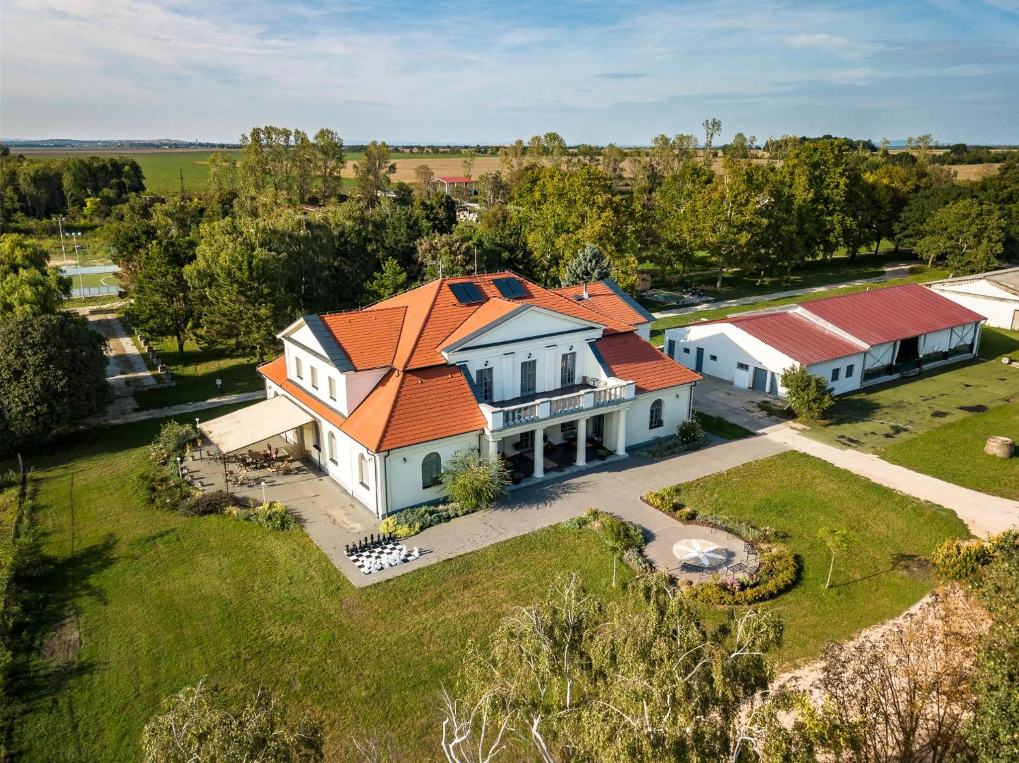 Bird's eye view in Tarnóca Kúria