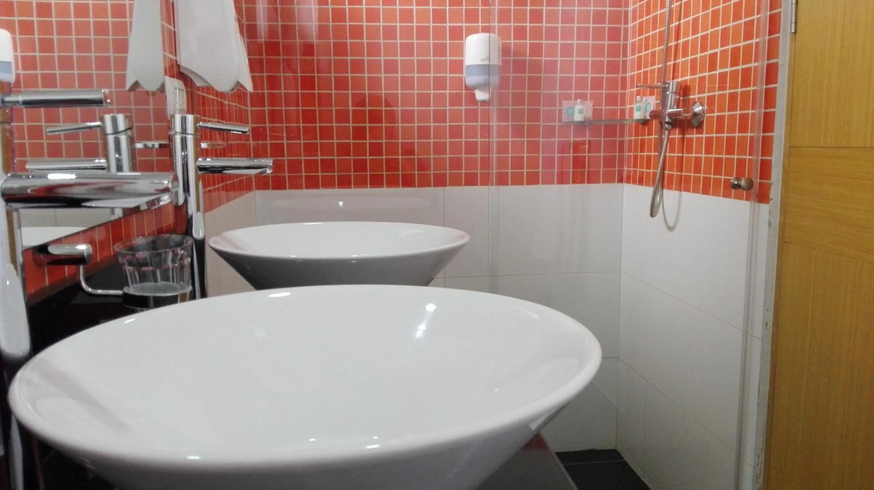 Bathroom in Hotel Dorado Ferial