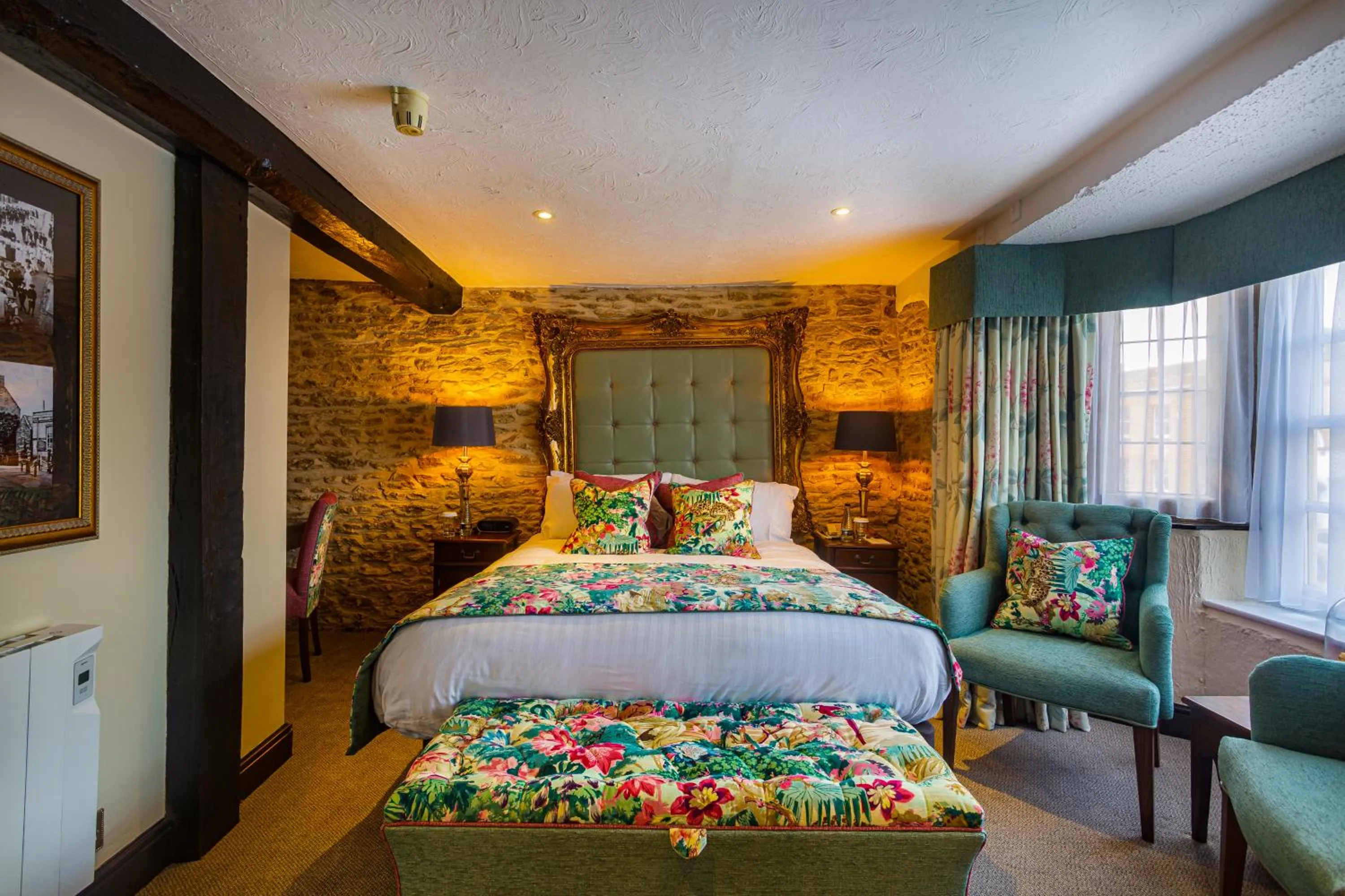 Bedroom, Bed in The Bell Inn, Stilton, Cambridgeshire - The Coaching Inn Group