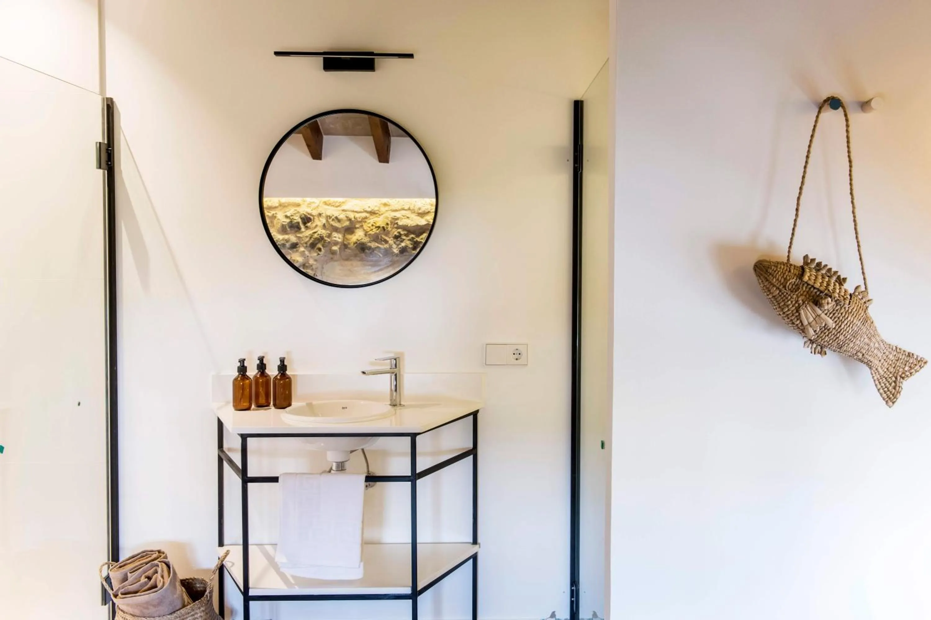 Bathroom in Curolla Petit Hotel