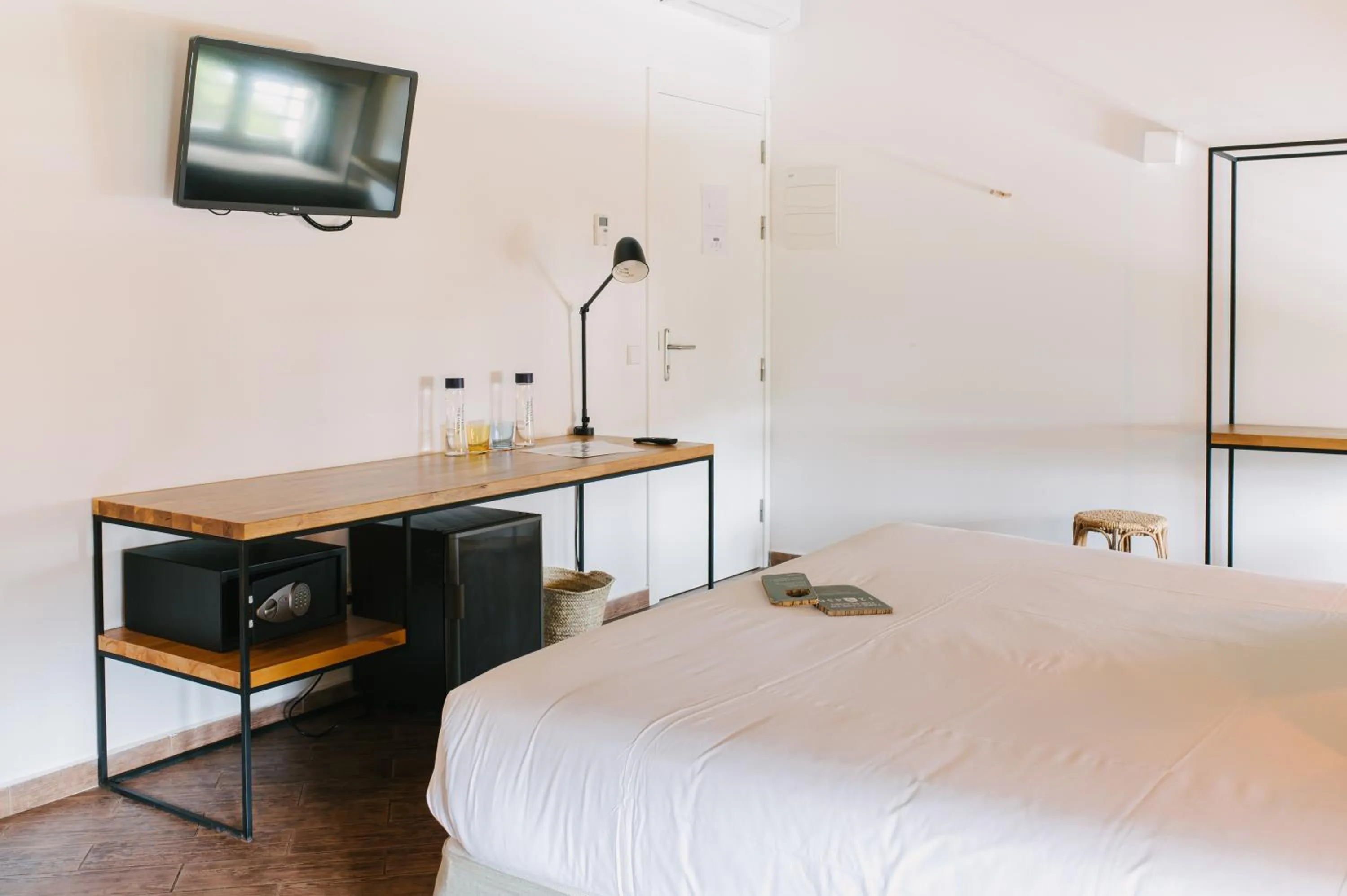 Bed in Curolla Petit Hotel