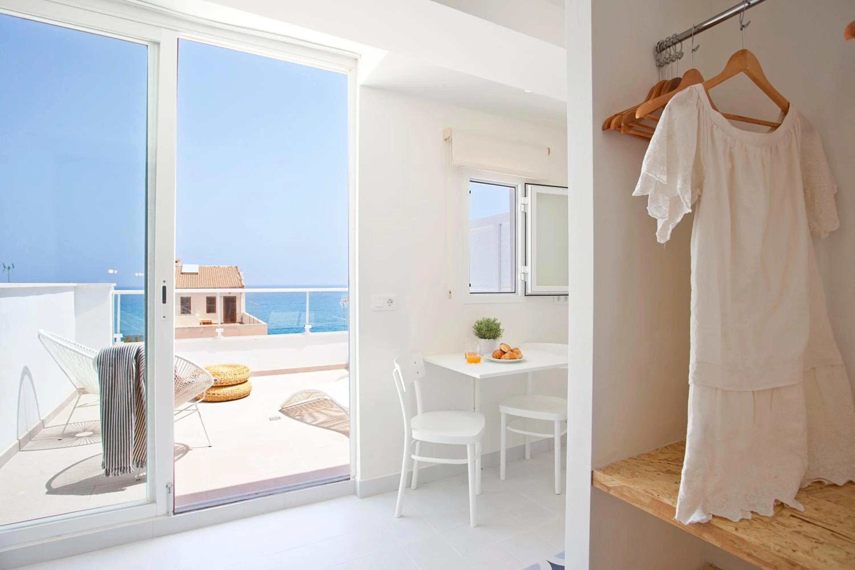 Balcony/Terrace, Bed in BJ Cala Morlanda Estudios