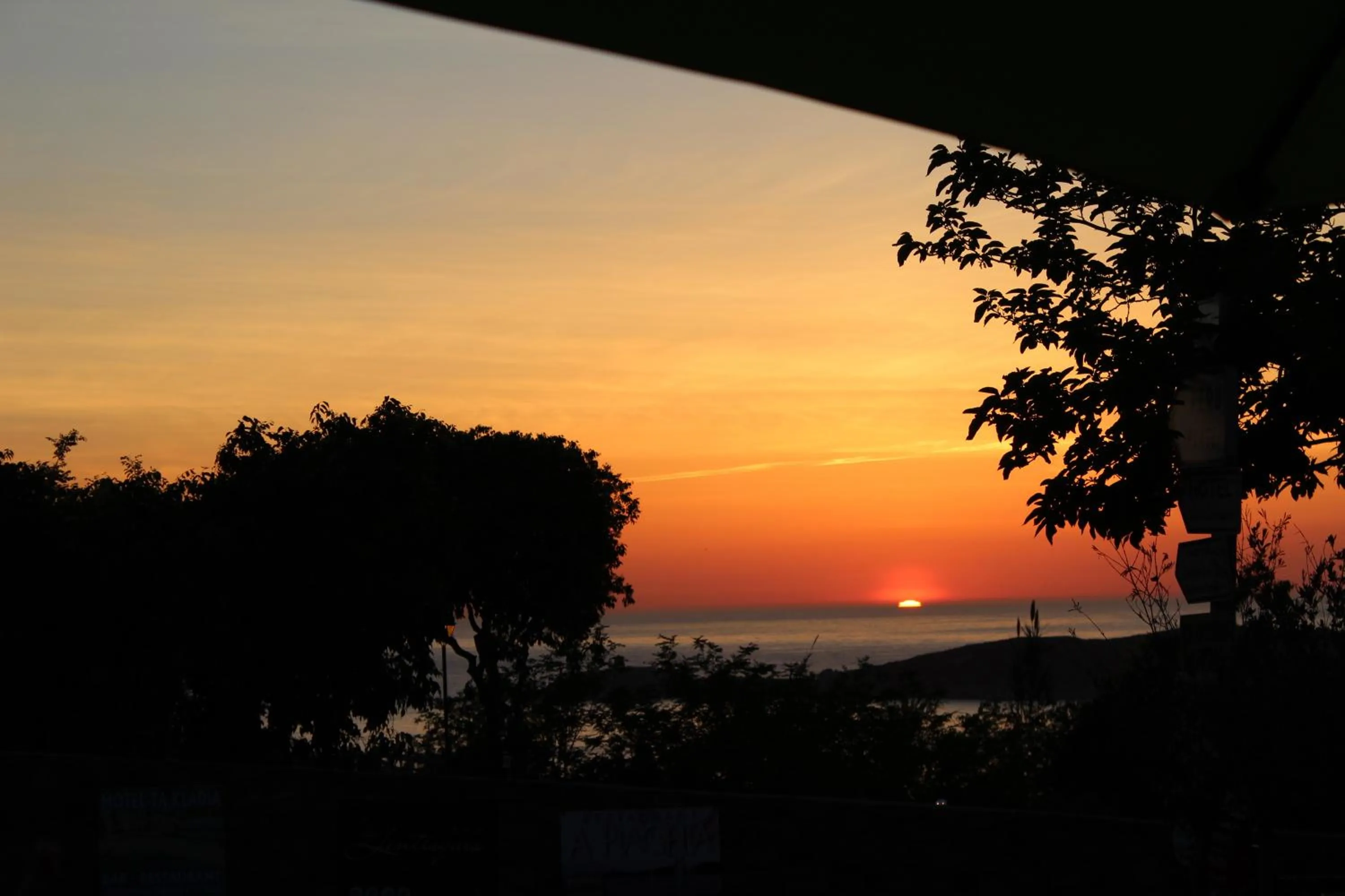 Sunset in Hotel & Restaurant le Saint Jean