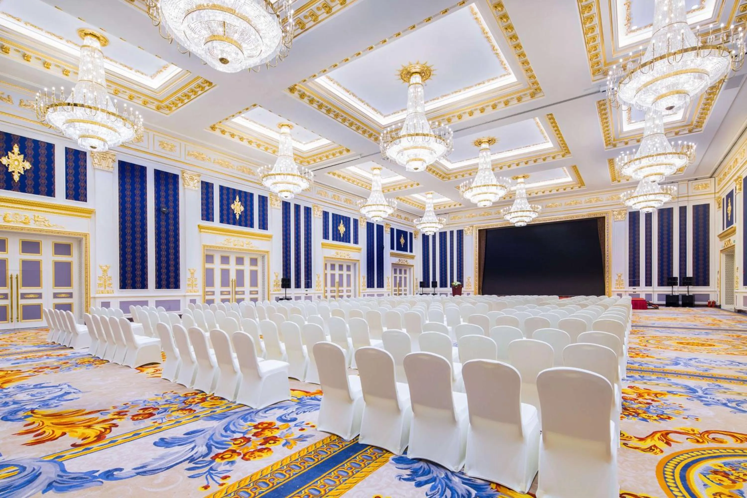 Banquet/Function facilities in Howard Johnson Plaza Ningbo