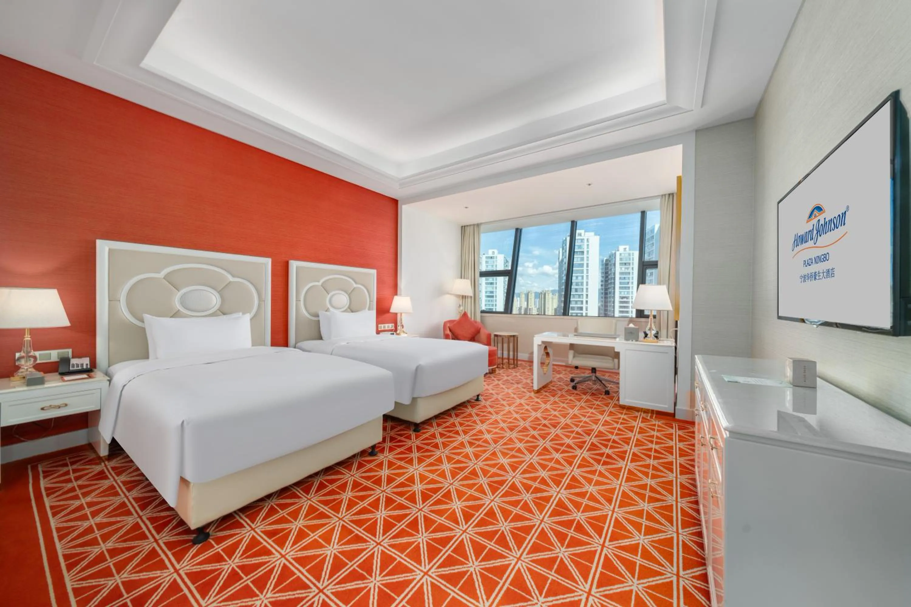 Bed in Howard Johnson Plaza Ningbo