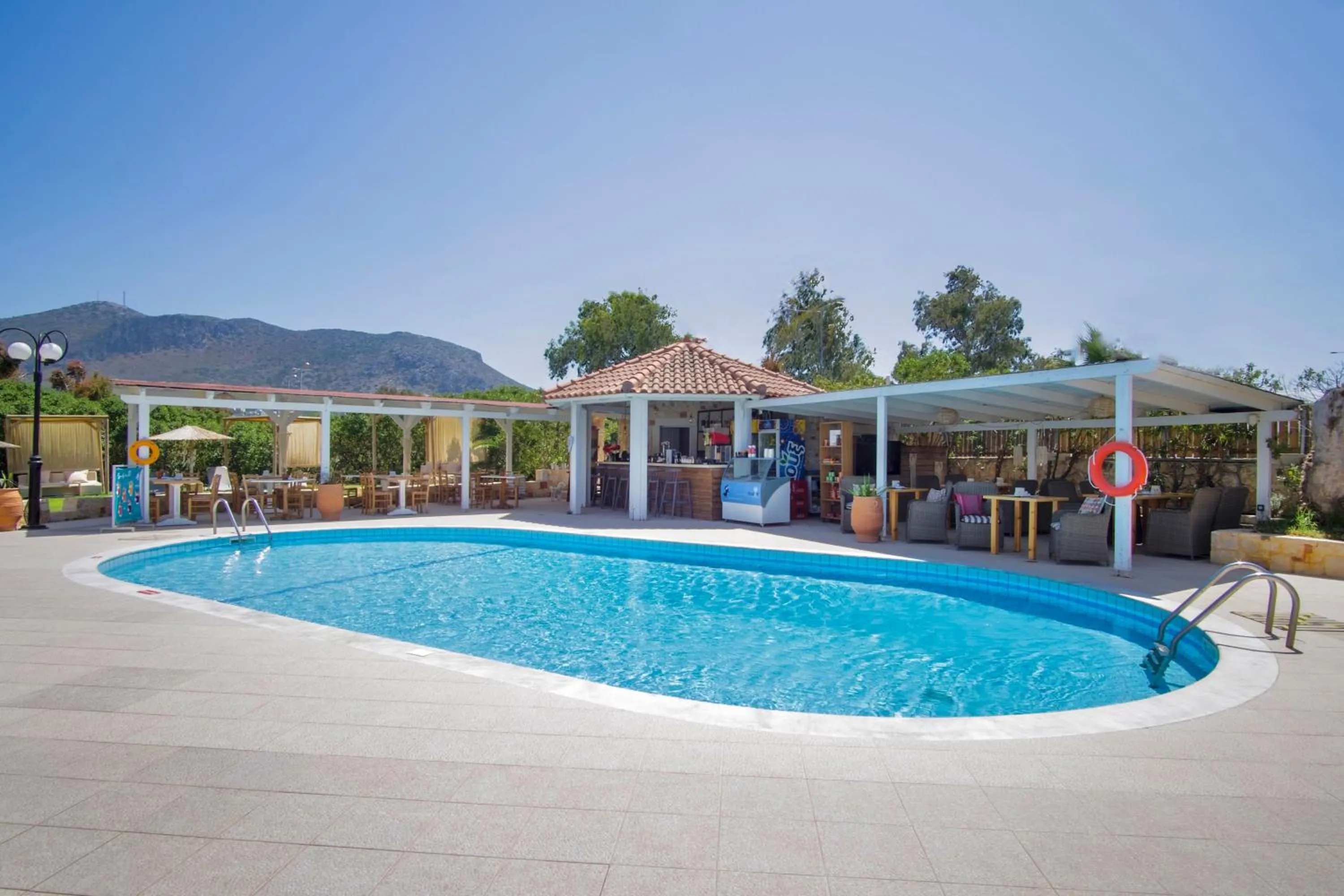 Restaurant/places to eat in Iphigenia Mythic Retreat