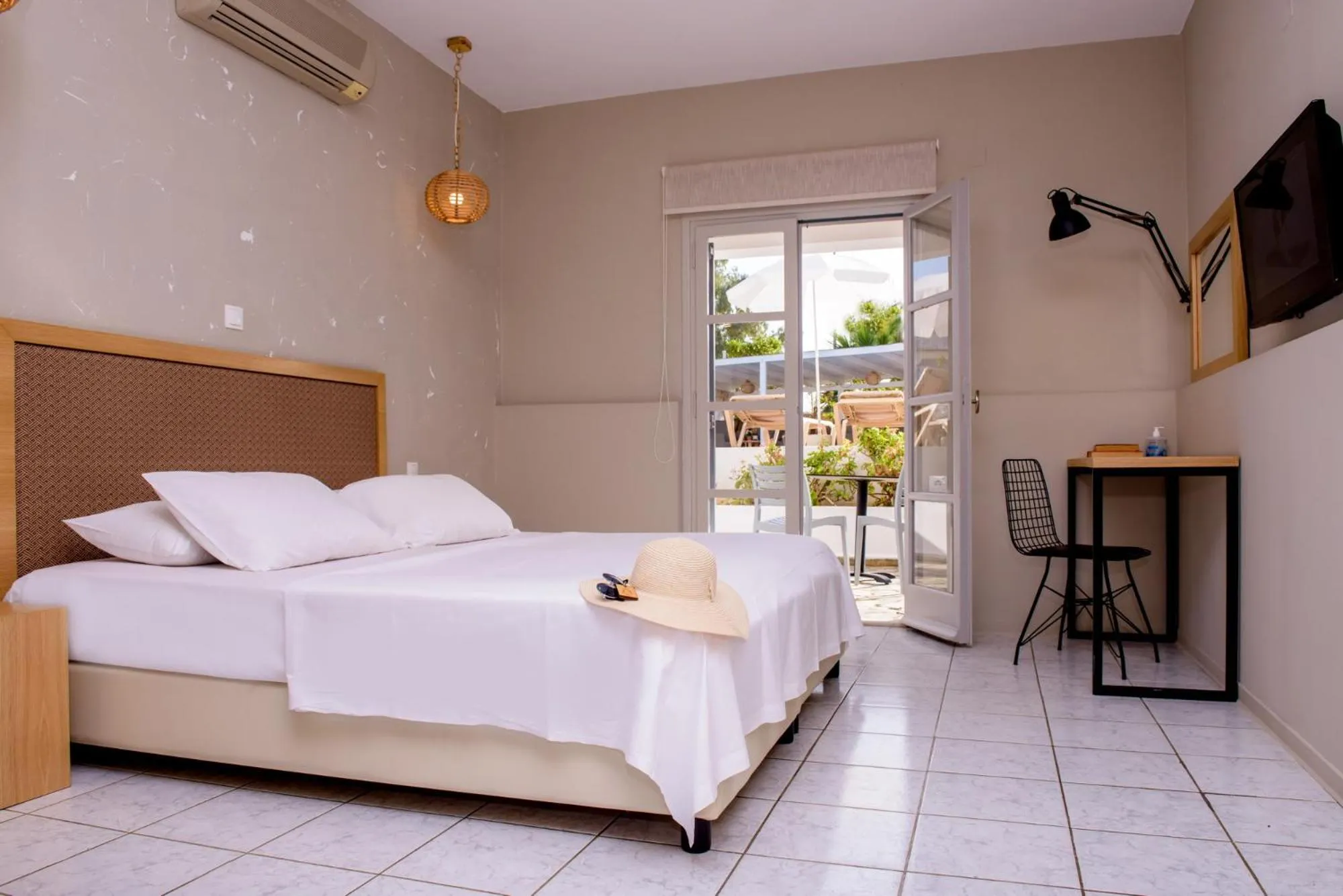 Bedroom, Bed in Iphigenia Mythic Retreat