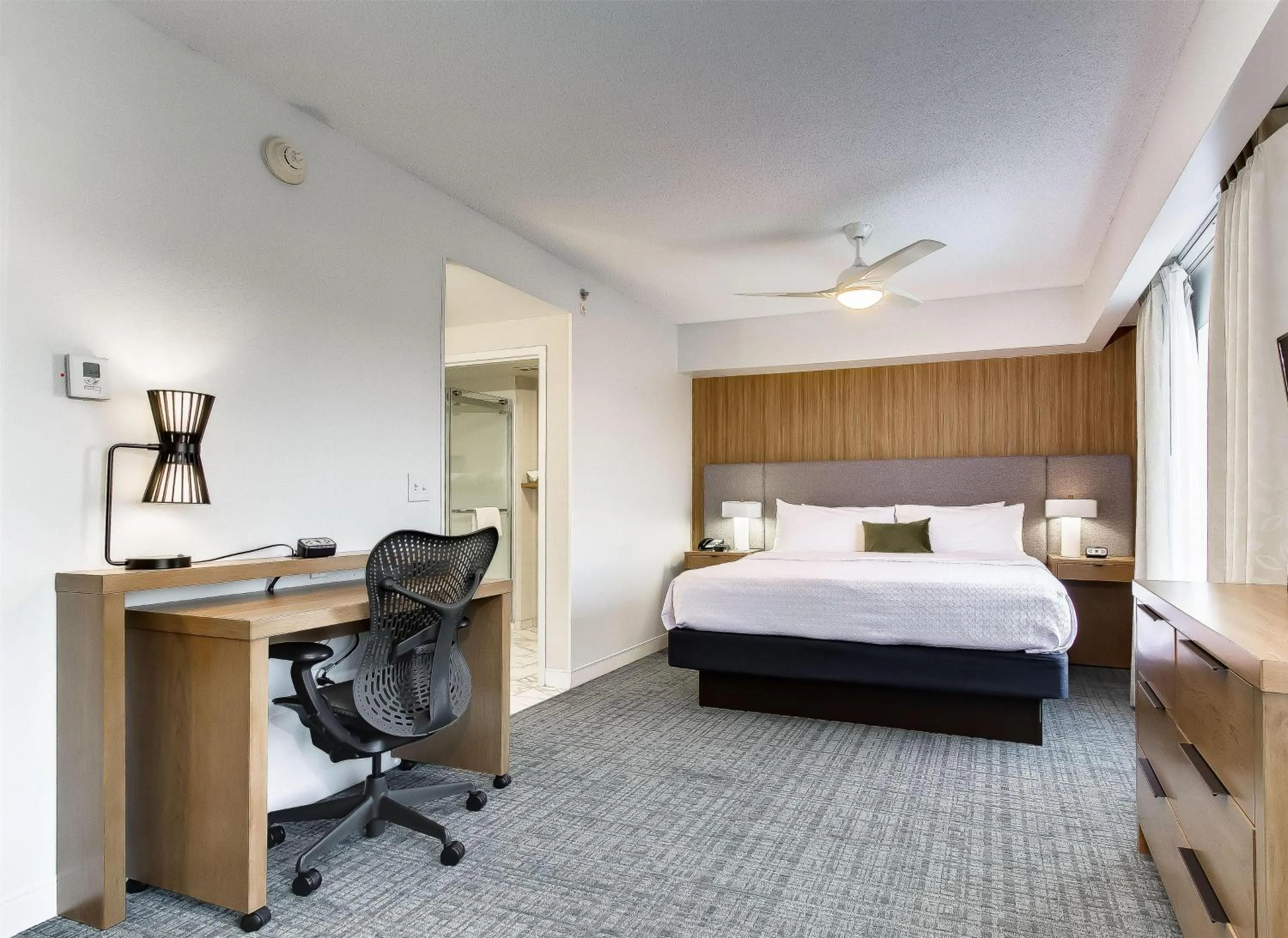 Bedroom, Bed in Homewood Suites by Hilton Louisville-East