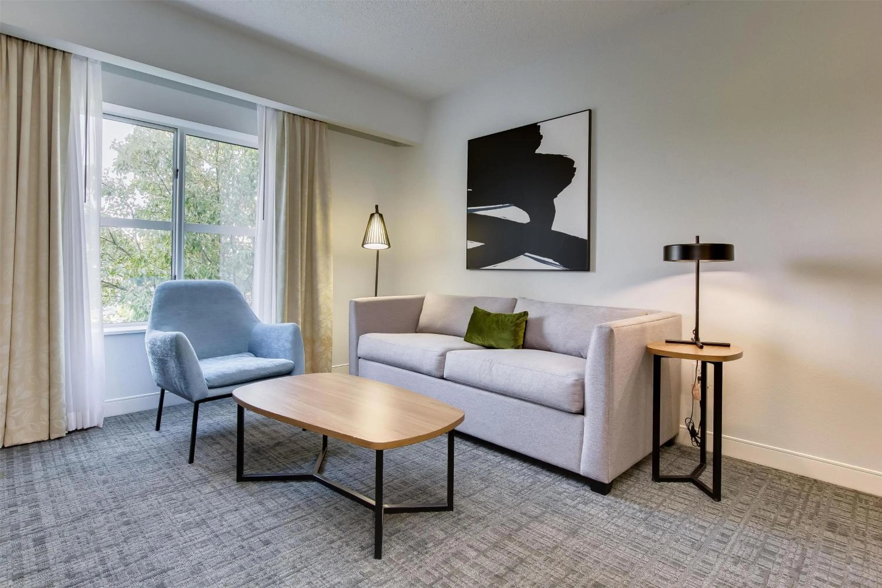 Living room in Homewood Suites by Hilton Louisville-East