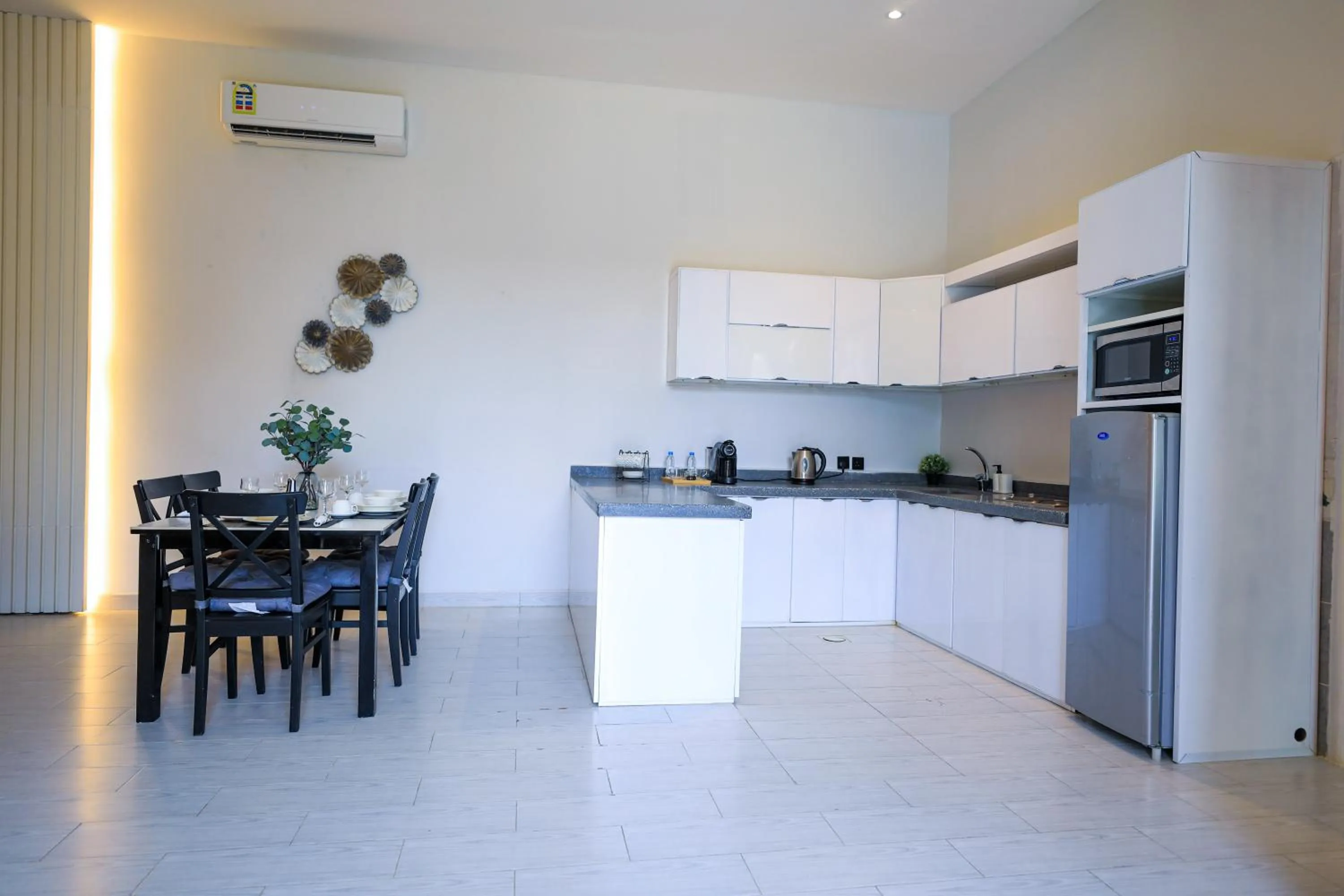 The Corner Hotel Resorts - Riyadh