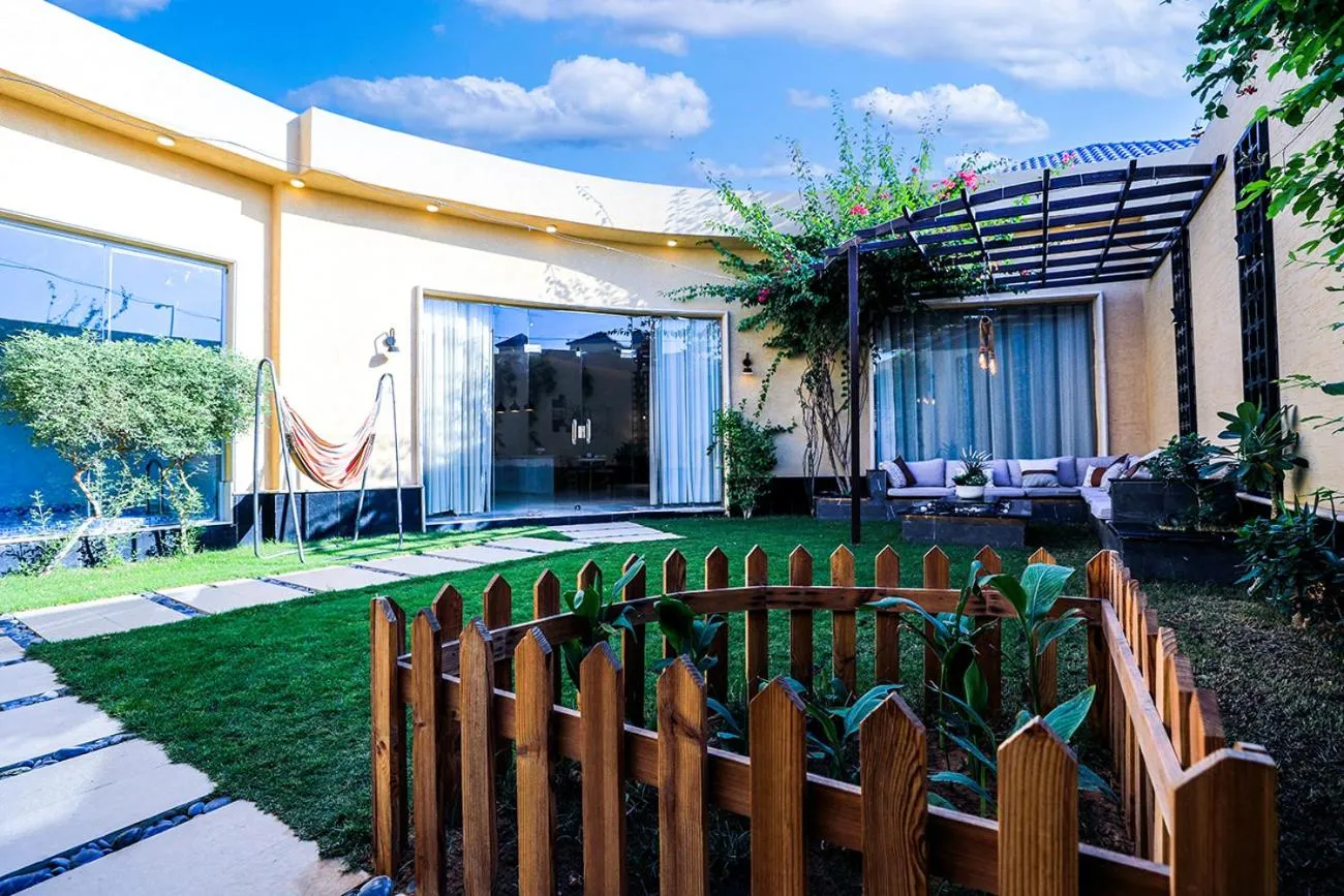 The Corner Hotel Resorts - Riyadh