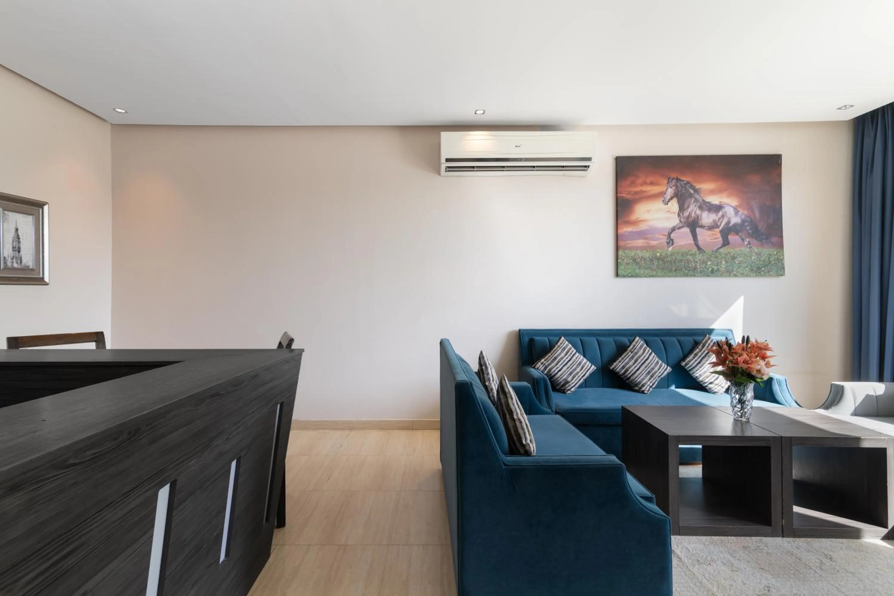 The Corner Hotel Resorts - Riyadh