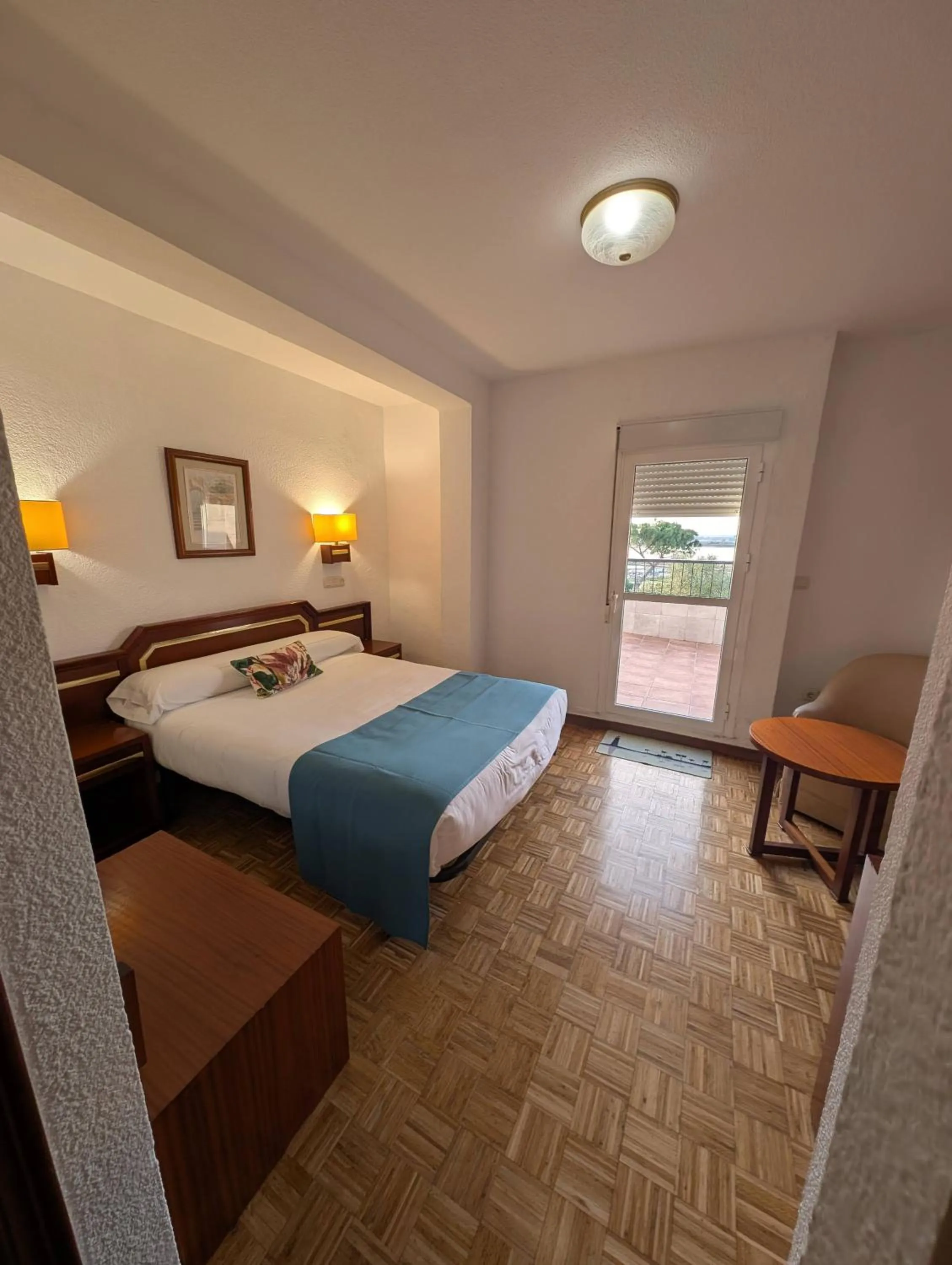 Photo of the whole room, Bed in Hotel Santa María